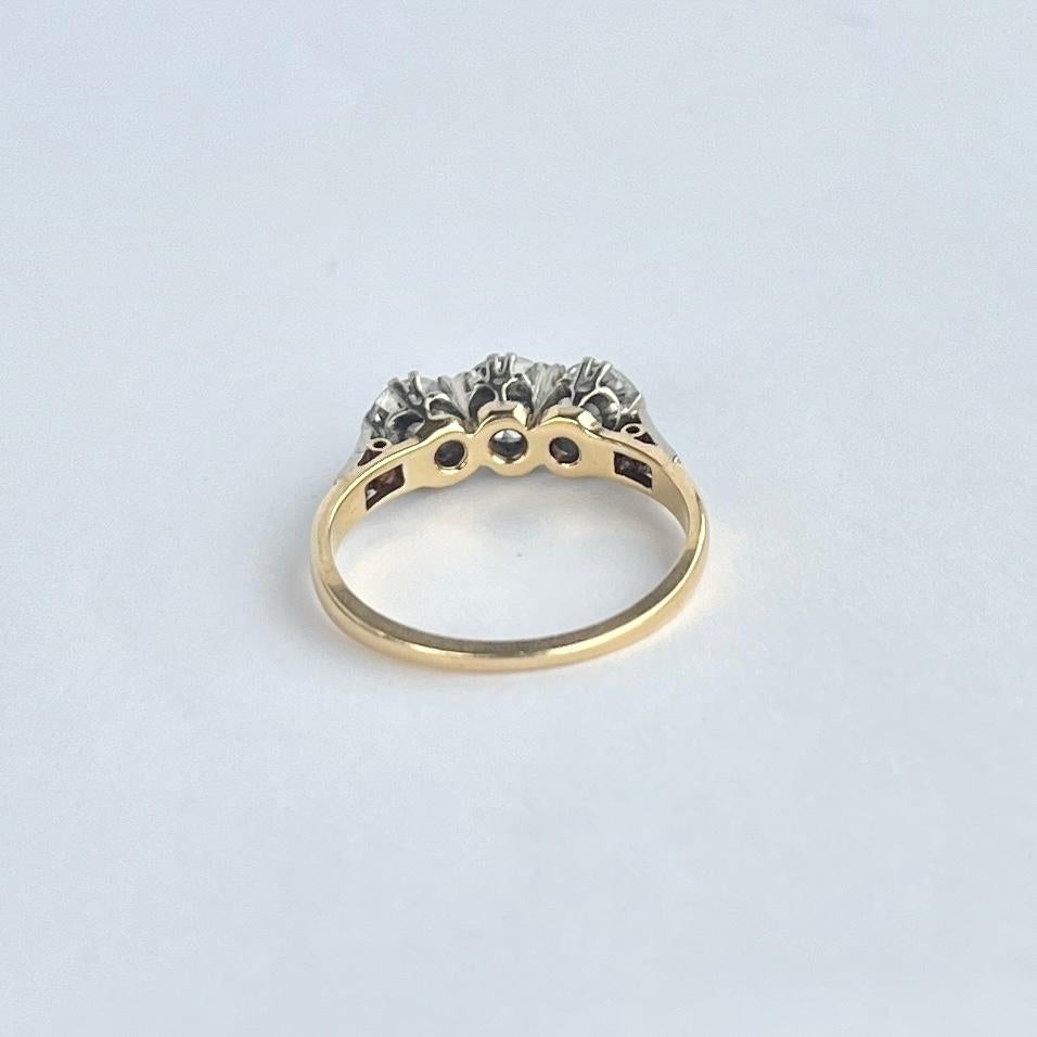 Edwardian 18 Carat Gold and Platinum Old European Cut Diamond Three-Stone Ring For Sale 1