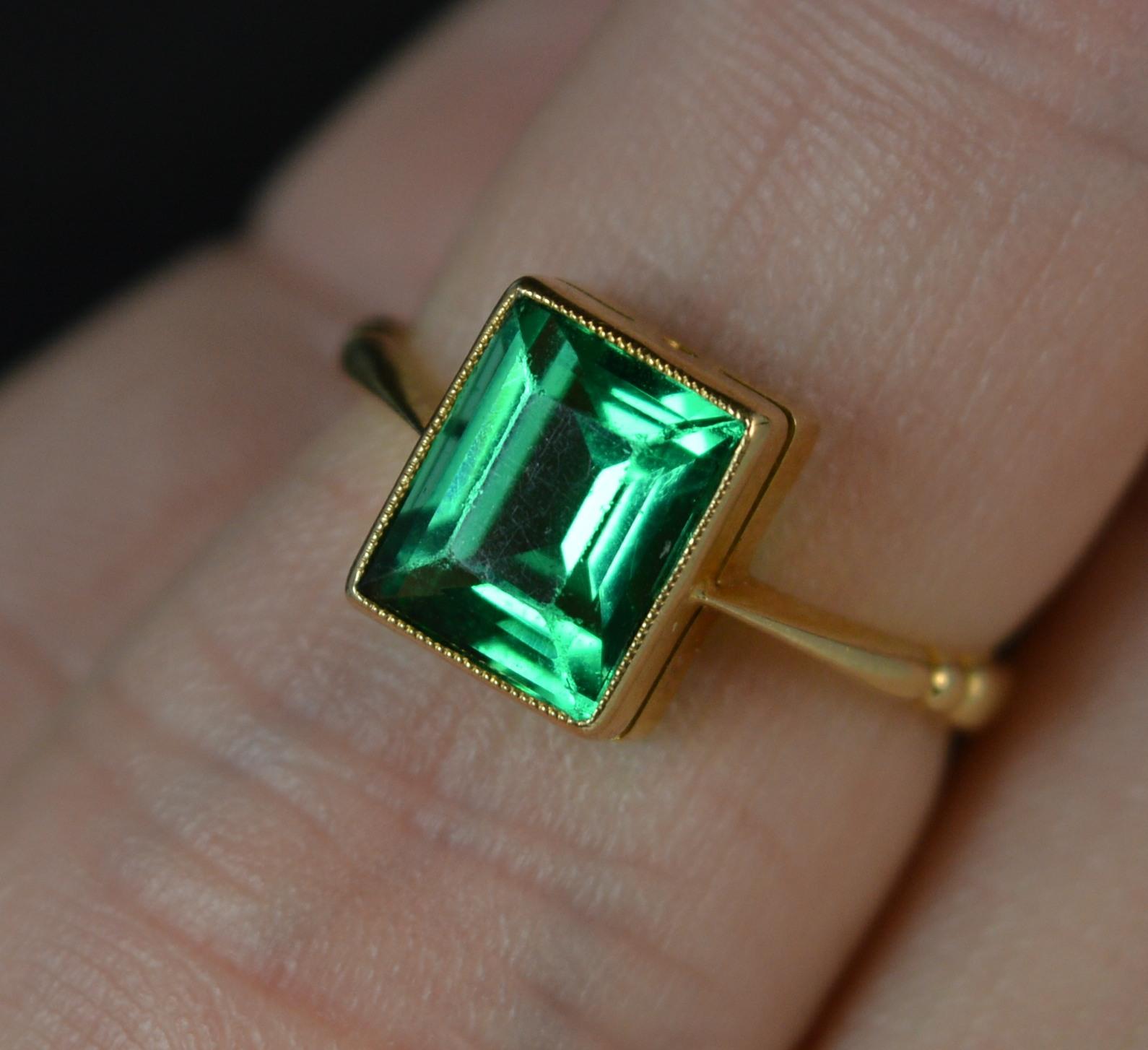 Women's Edwardian 18 Carat Gold and Vibrant Green Paste Solitaire Ring