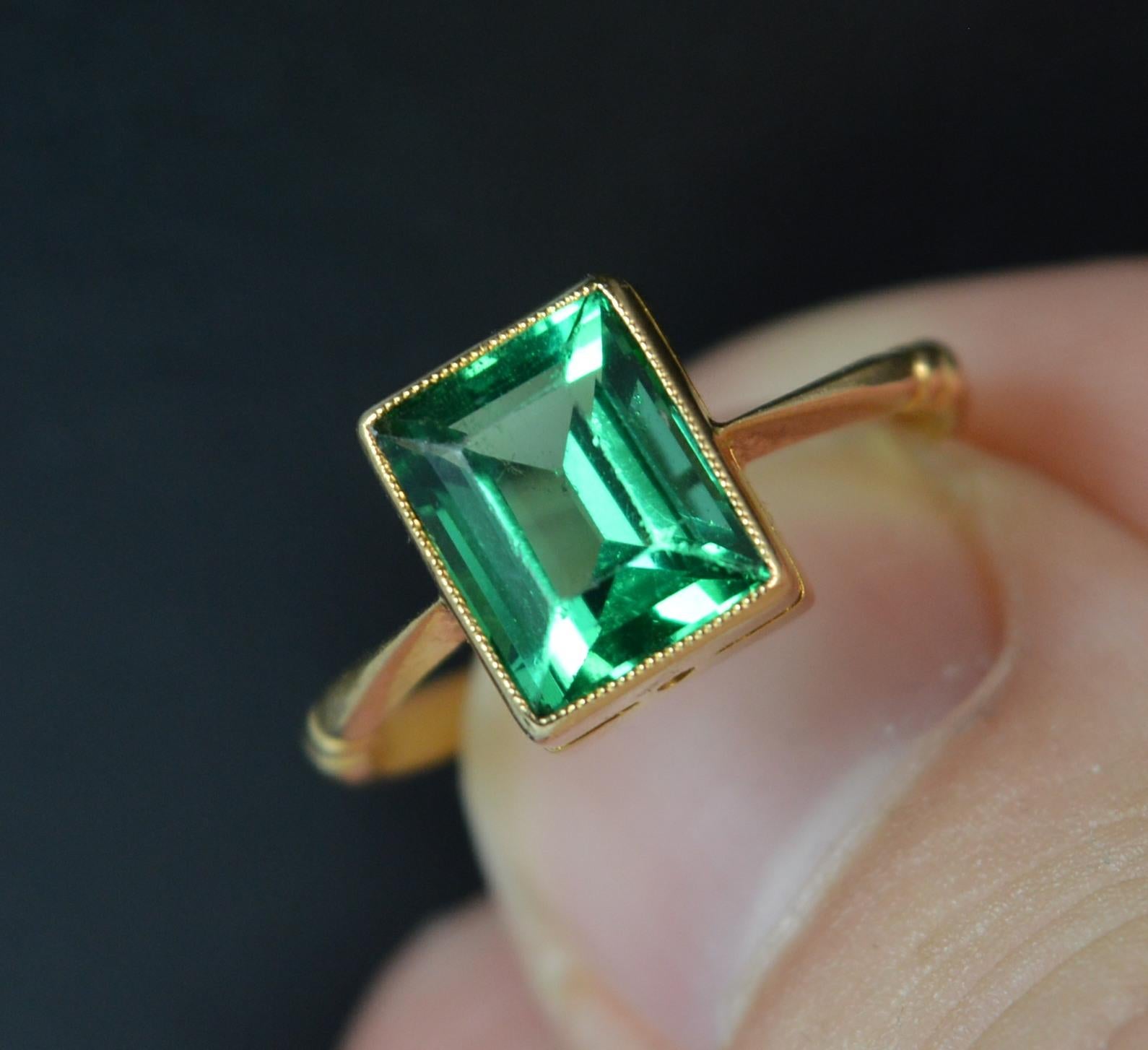 Edwardian 18 Carat Gold and Vibrant Green Paste Solitaire Ring 2