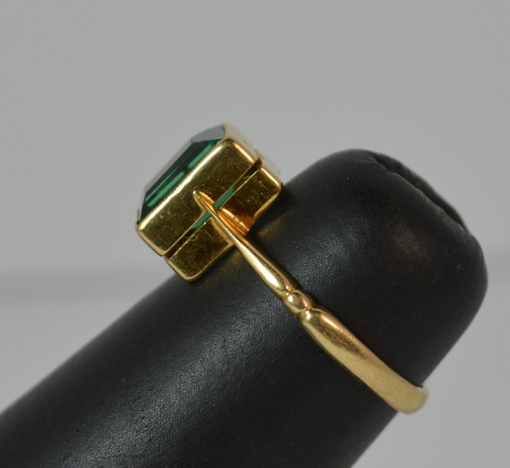 Edwardian 18 Carat Gold and Vibrant Green Paste Solitaire Ring 5