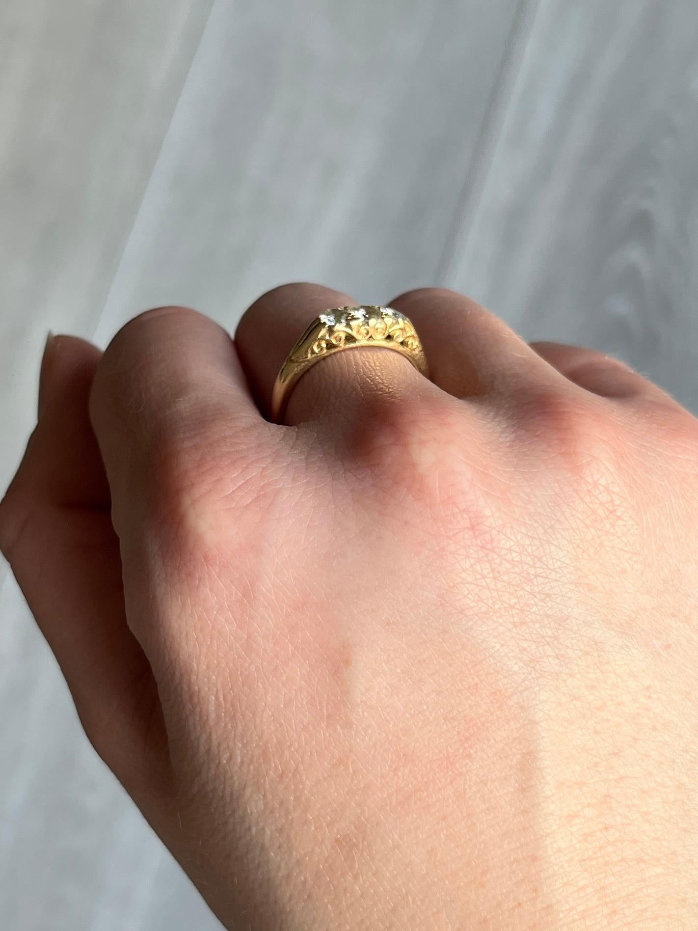 Round Cut Edwardian 18 Carat Gold Diamond Three-Stone Ring For Sale