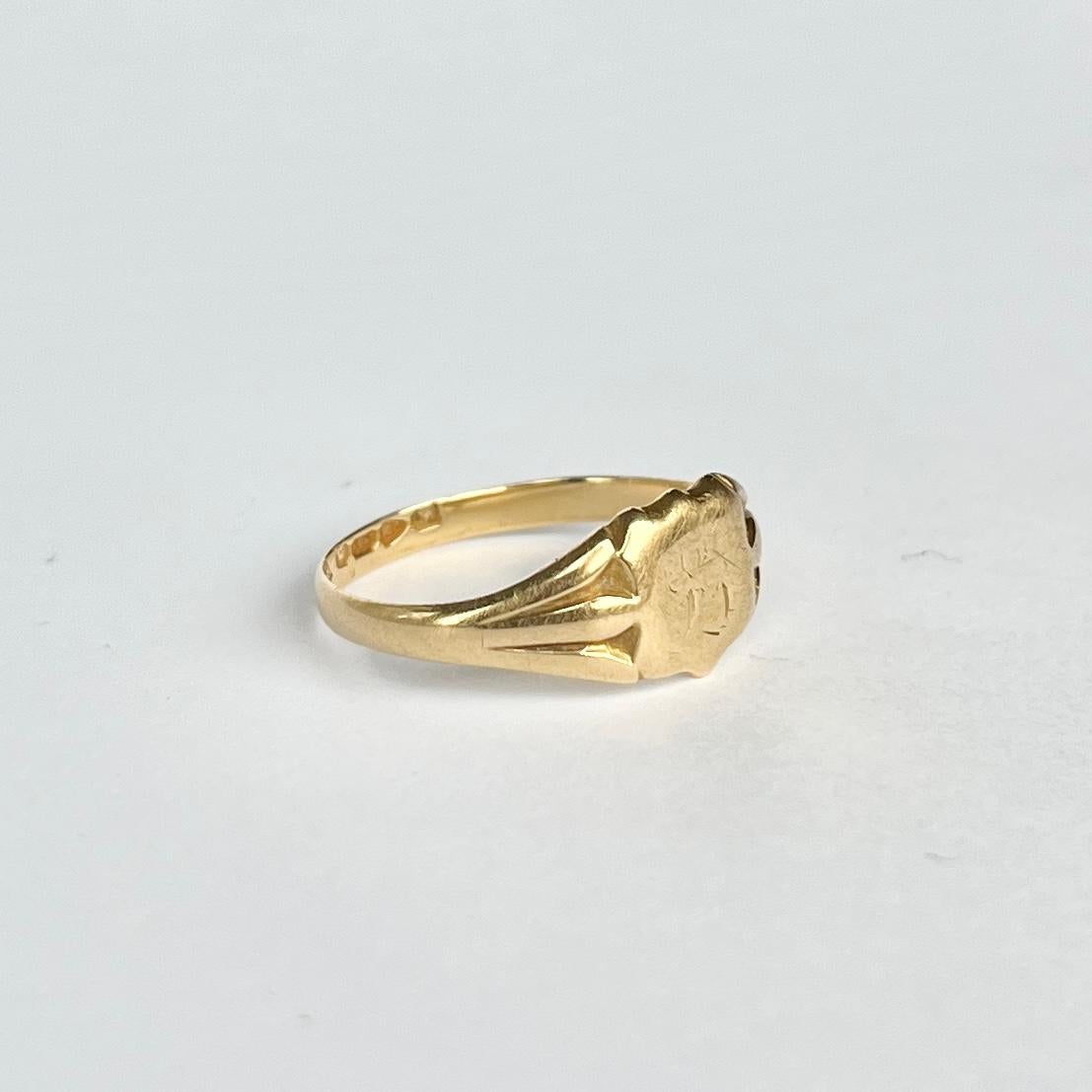 Edwardian 18 Carat Gold Signet Ring 1