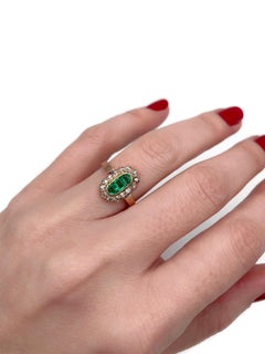 Anillo de oro eduardiano de 18 quilates con esmeralda y diamantes talla antigua