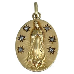 Antique Edwardian 18 Karat Gold Virgin Mary Rose Cut Diamond Oval Pendant Necklace
