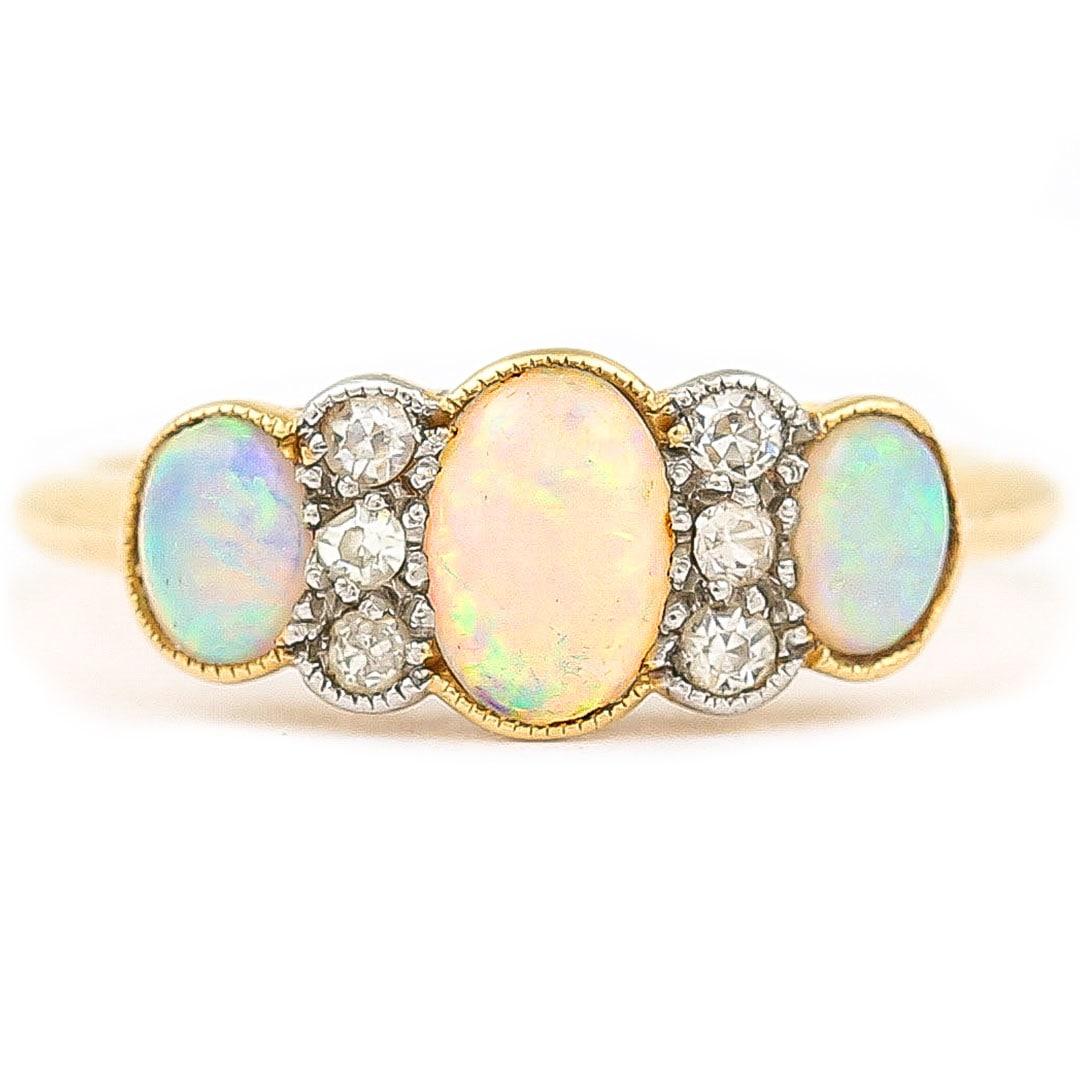 vintage 3 stone opal ring