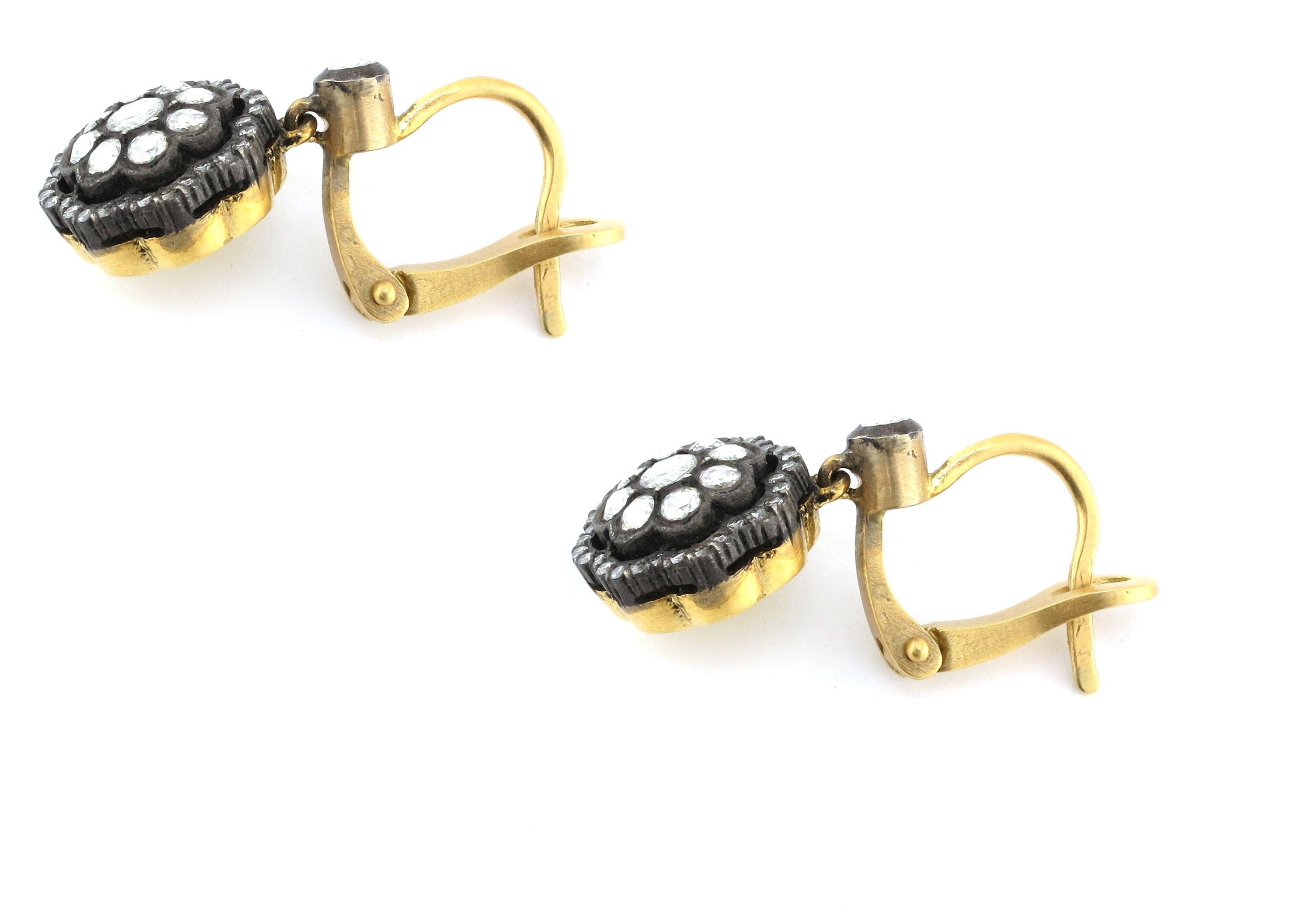 Edwardian 18 Karat Yellow Gold and 0.67 Ct Rose Cut Diamond Dangle Earrings For Sale