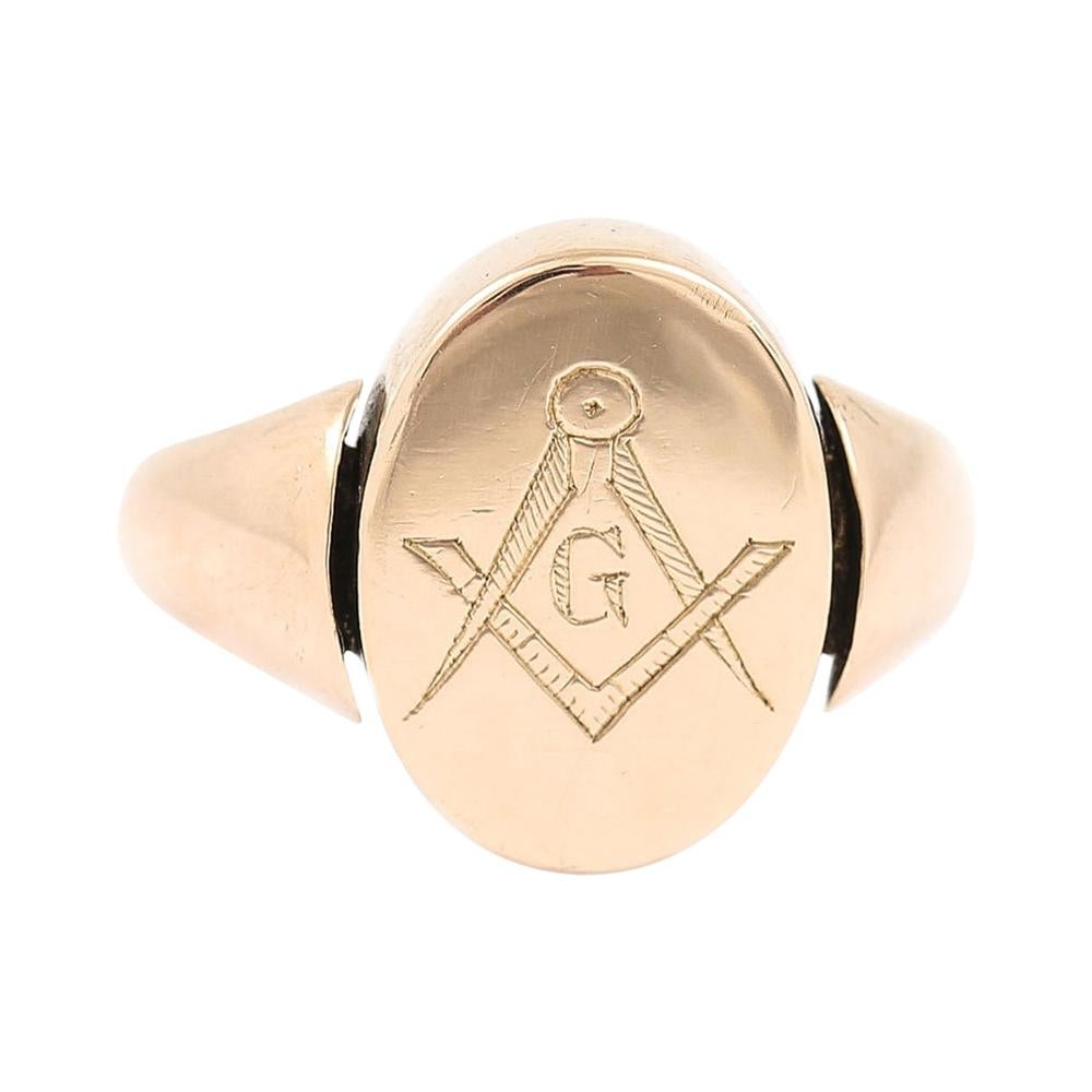 Edwardian 18 Karat Yellow Gold Masonic Swivel Signet Ring, Circa 1910 at  1stDibs | masonic flip ring, masonic lion ring, masonic signet ring