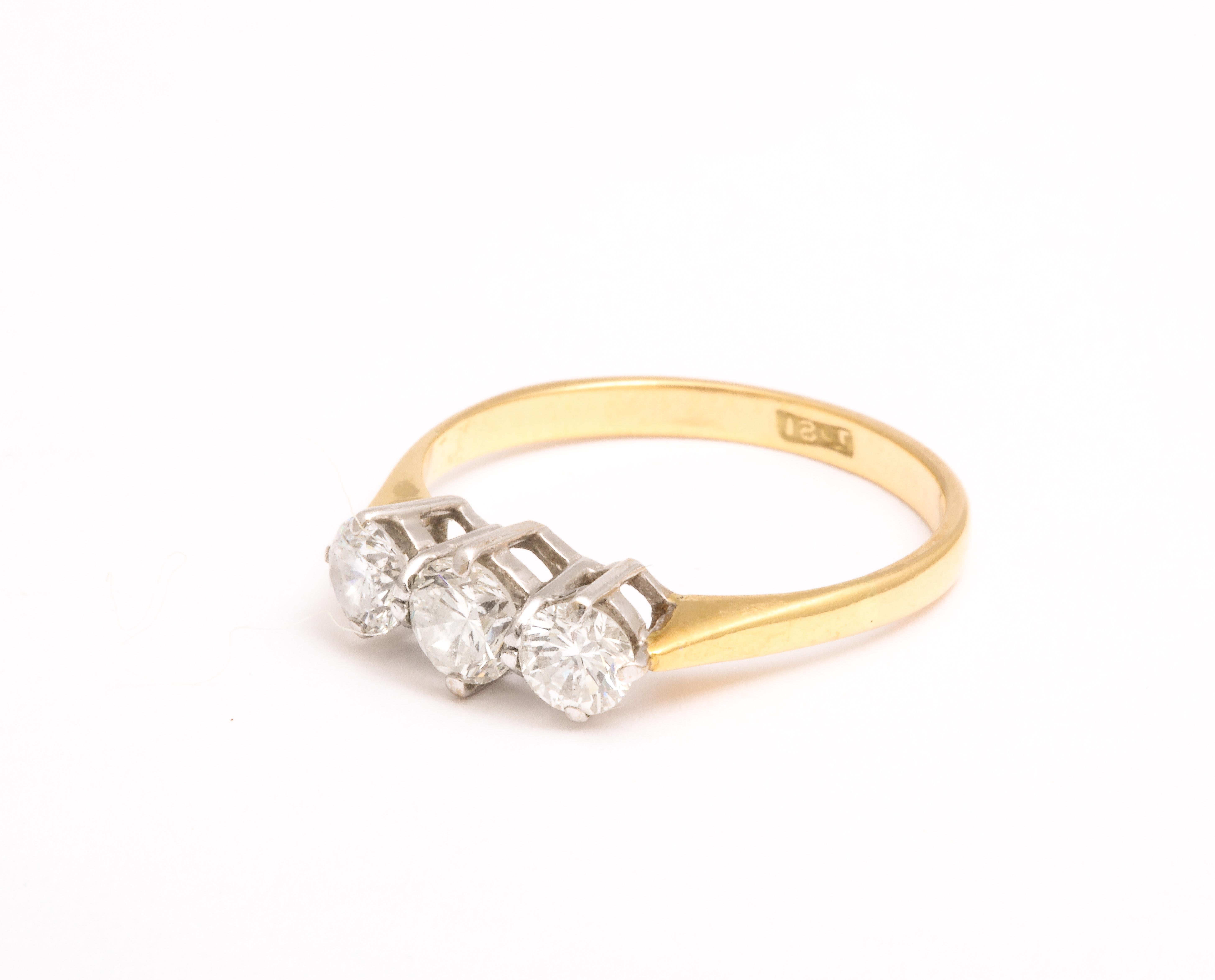 Edwardian 18 Karat Gold Diamond Three Stone Ring For Sale 1