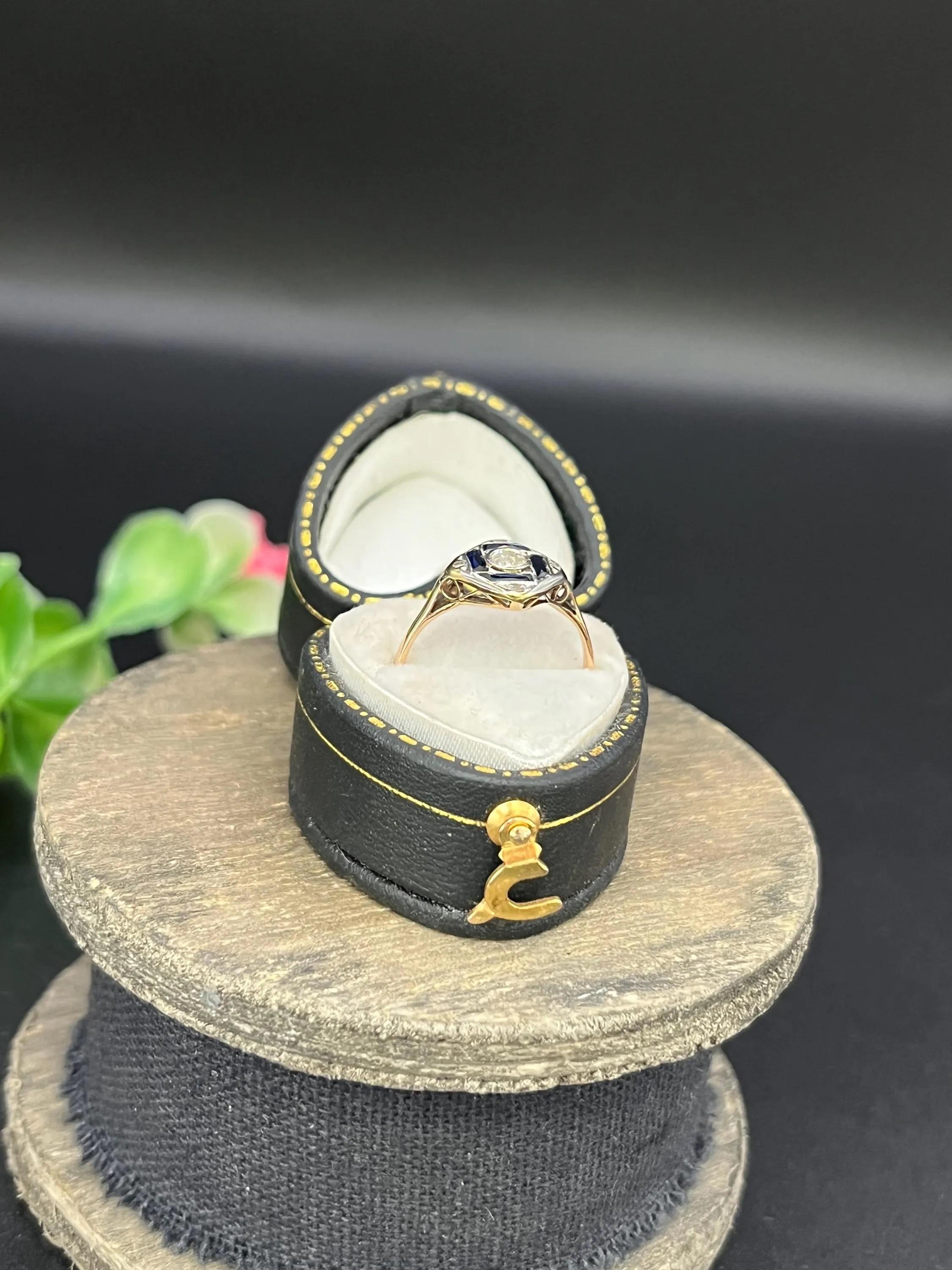 Edwardian 18ct Gold and Platinum, Sapphire & Diamond Ring For Sale 5