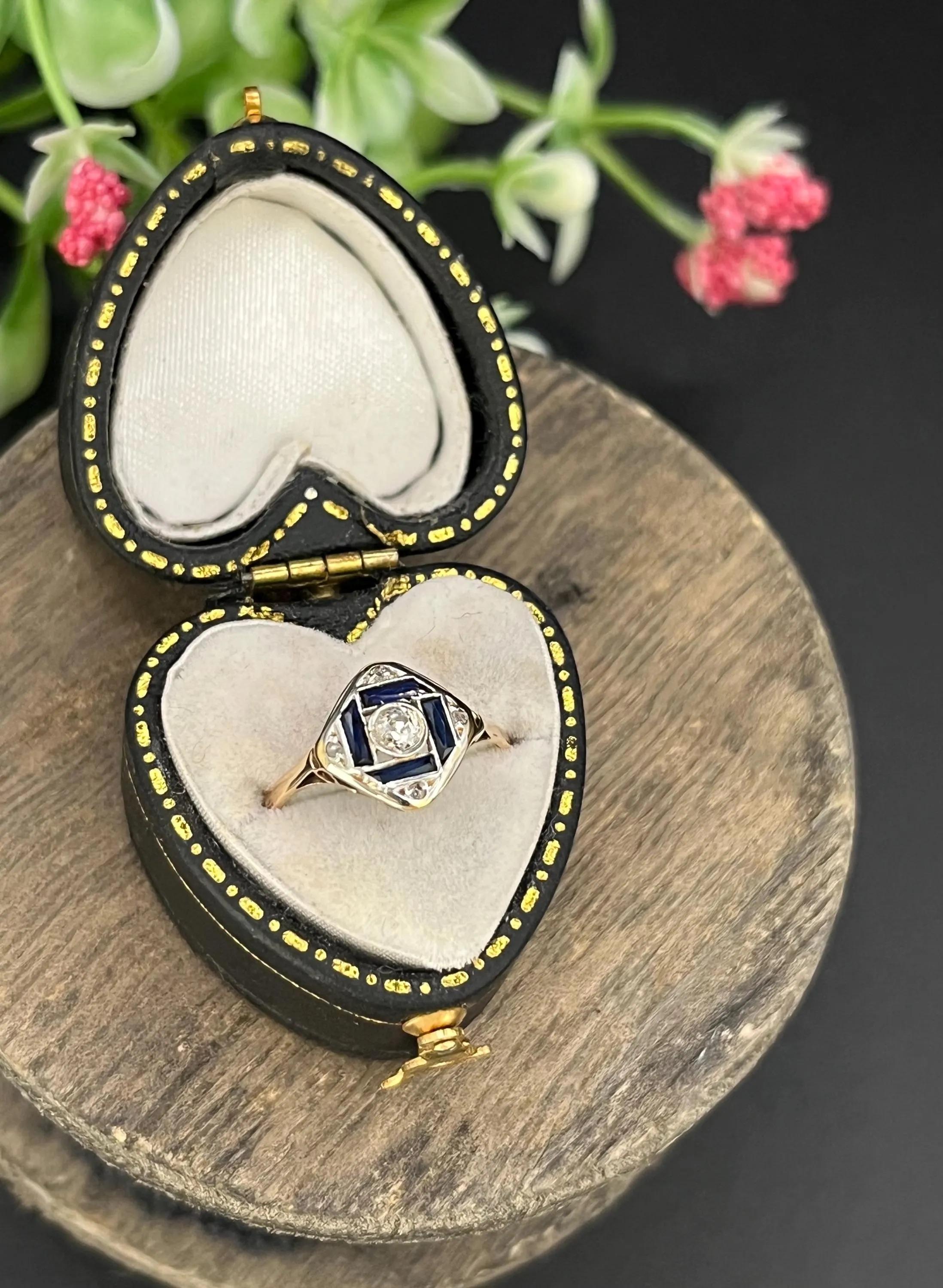 Edwardian 18ct Gold and Platinum, Sapphire & Diamond Ring For Sale 1