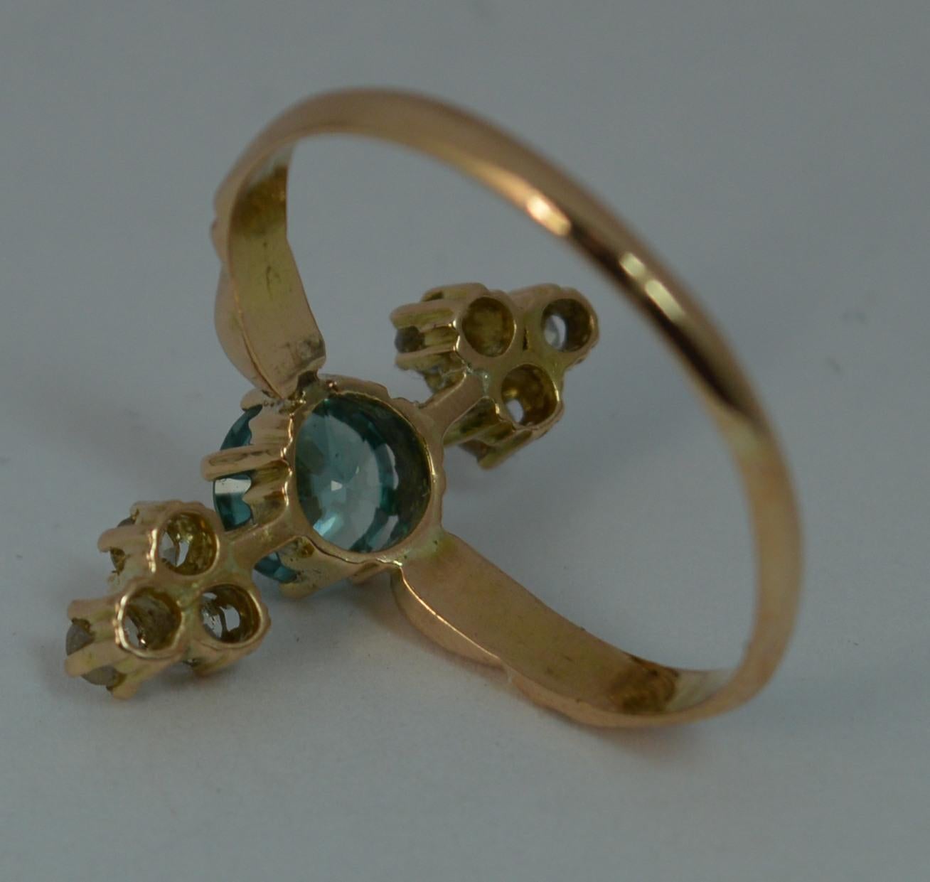 Edwardian 18 Carat Gold Blue Zircon and Old Cut Diamond Ring 2