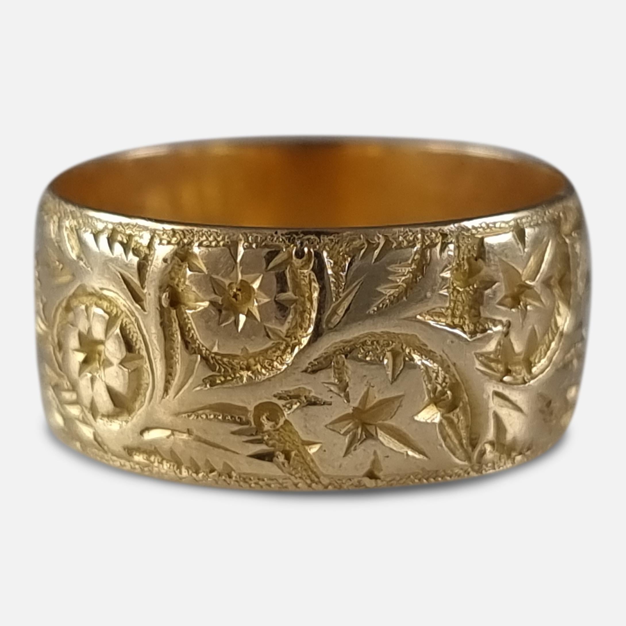 Edwardian 18ct Gold Engraved Keeper Ring, 1906 In Good Condition In Glasgow, GB