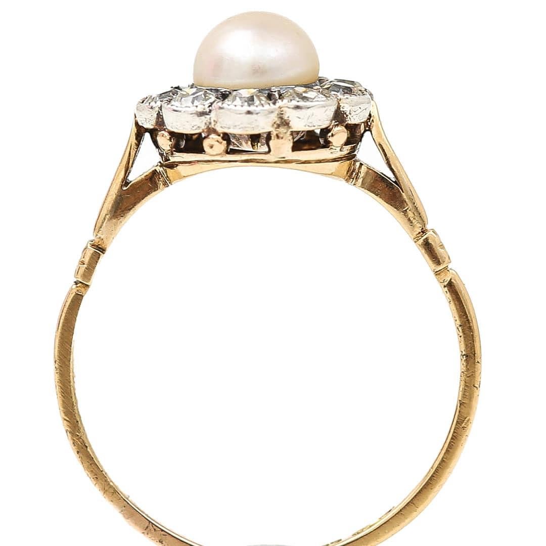 Edwardian 18ct Gold Pearl and Old Cut Diamond Cluster Ring Circa 1900 For Sale 5