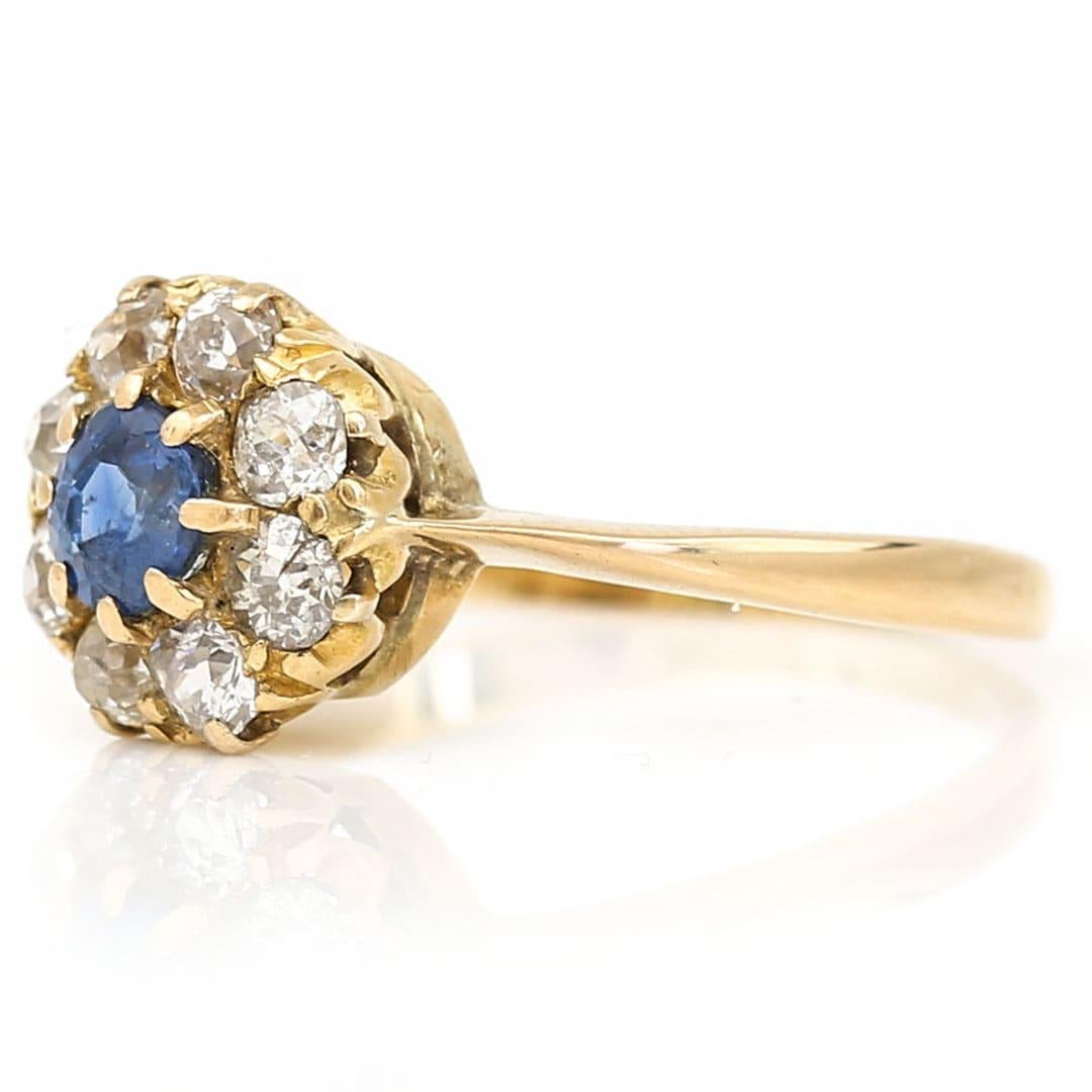 Old Mine Cut Edwardian 18ct Gold Sapphire and Old Cut Diamond Ring, Circa 1910 For Sale