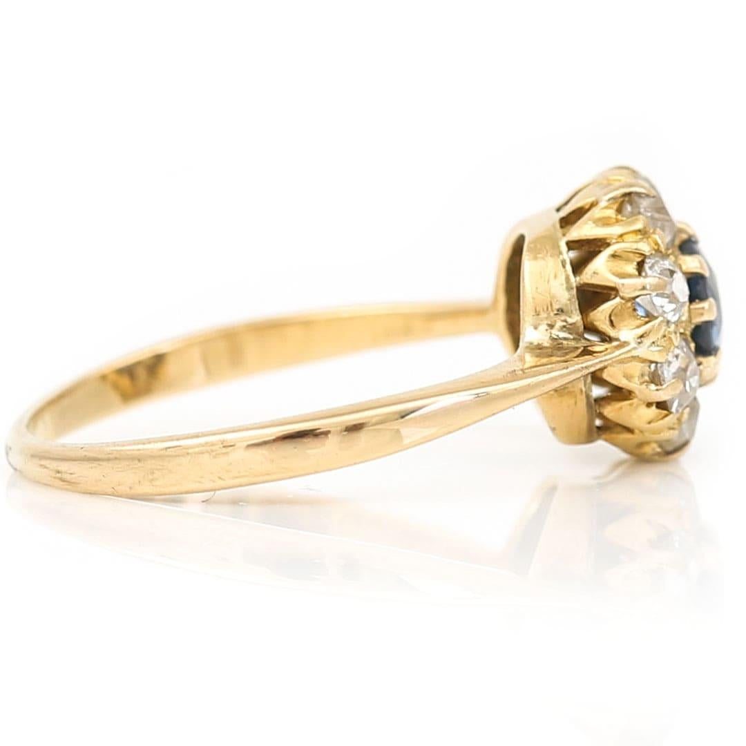 Ring aus edwardianischem 18 Karat Gold mit Saphir und Diamant im Altschliff, um 1910 für Damen oder Herren im Angebot