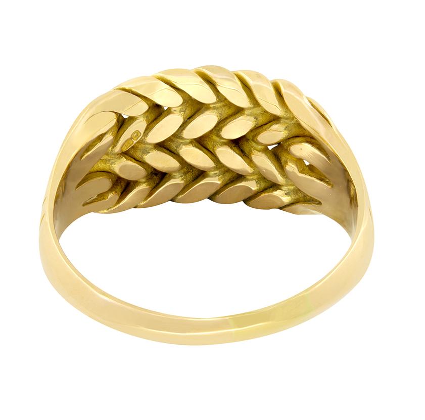 Men's Edwardian 18ct Yellow Gold Keeper Ring, c.1914 For Sale