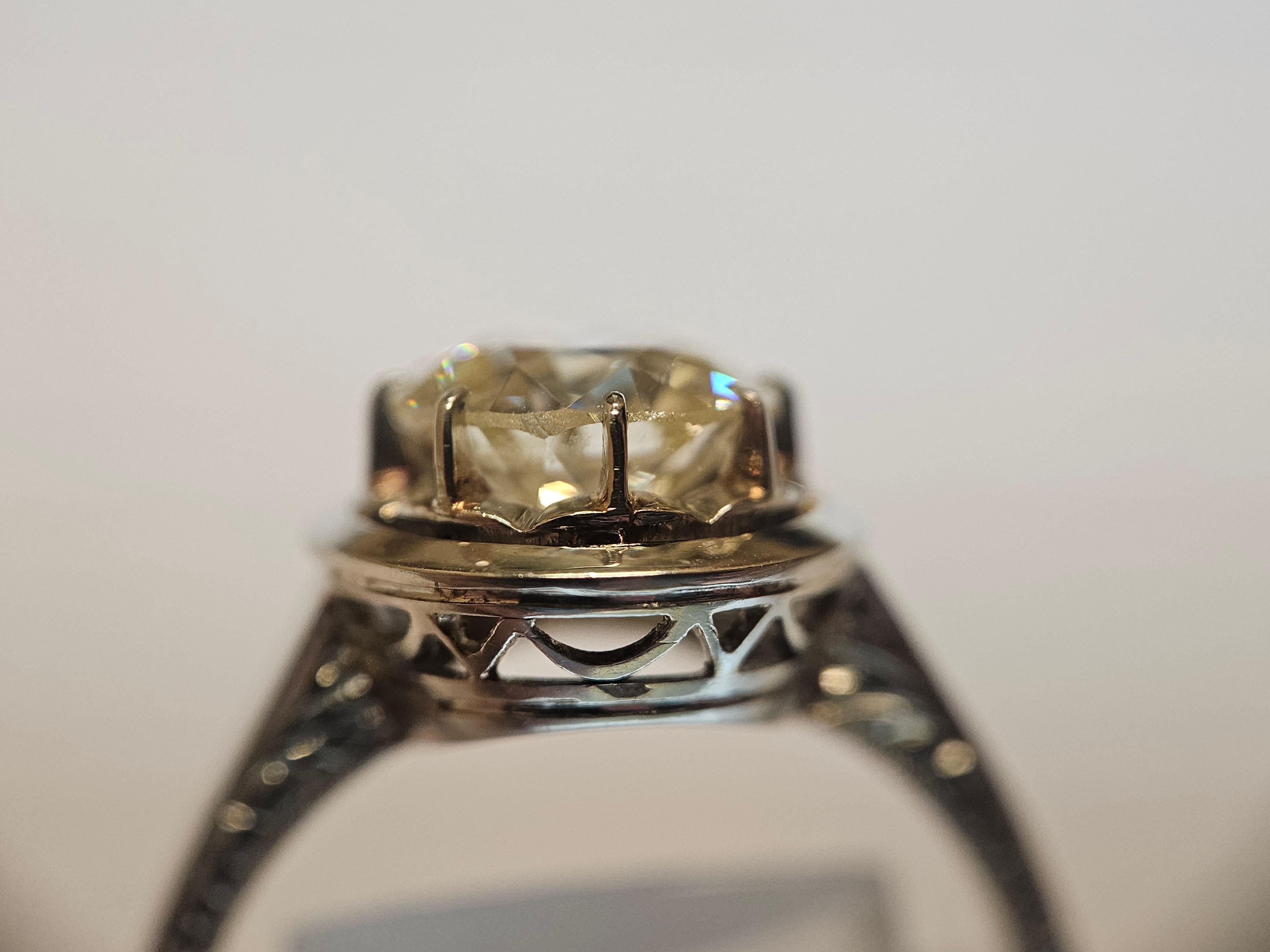 Bague de fiançailles Edwardian 18k 2.1ct Old European Cut Diamond Engagement Ring en vente 1