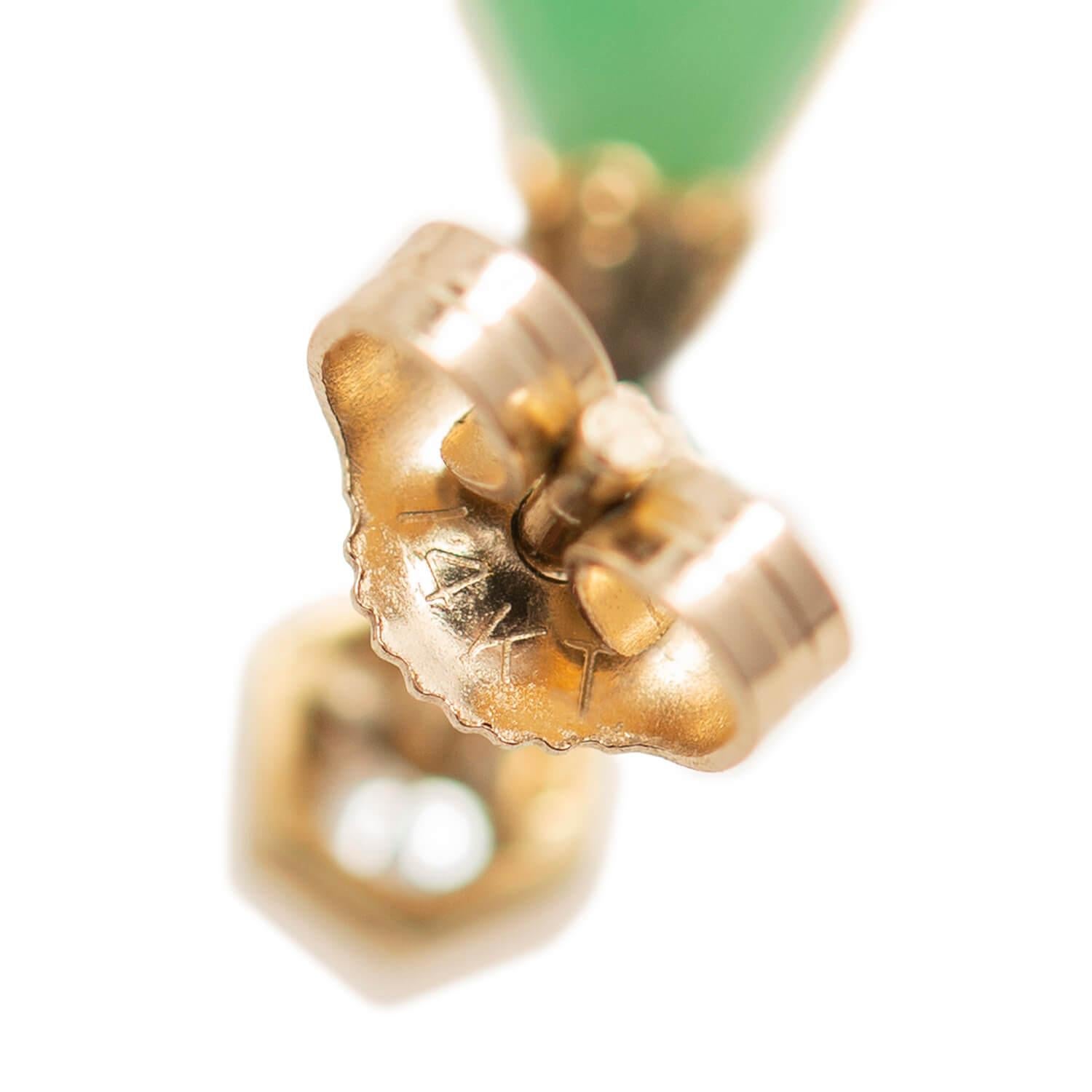 18 Karat baumelnde Jade-Ohrringe mit Diamanten, Onyx, + Perlen im Edwardian-Stil für Damen oder Herren im Angebot
