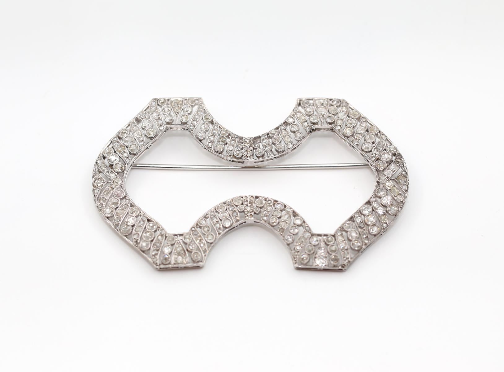 18K Gold 3.9 Carats Diamond Geometric Brooch Original Box, 1920 For Sale 5