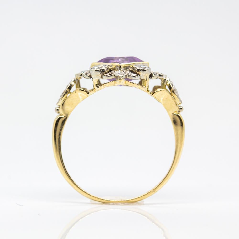 Women's or Men's Edwardian 18 Karat Gold and Platinum Amethyst and Diamonds Ring