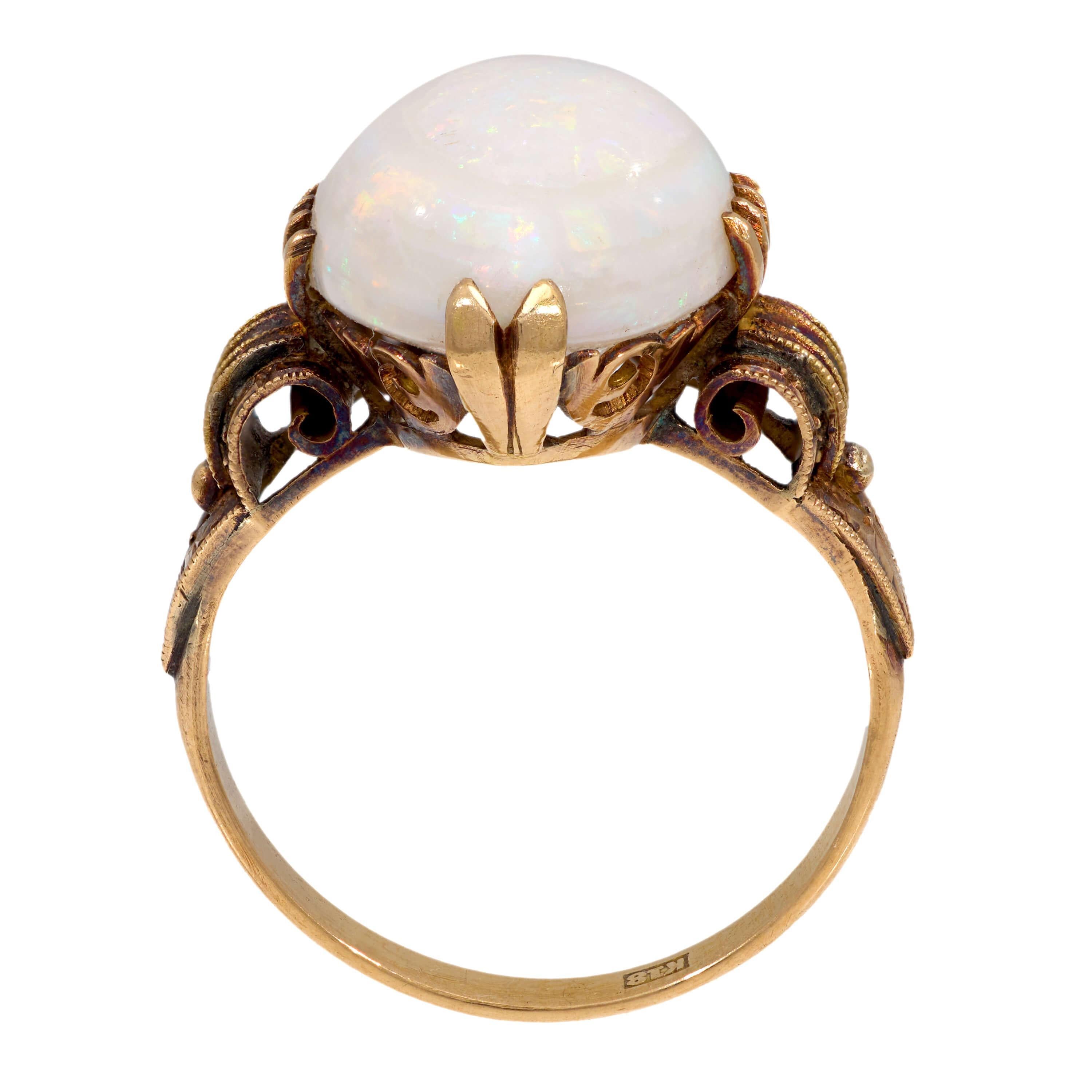 Cabochon Anello Opale Edwardiano 18k in vendita