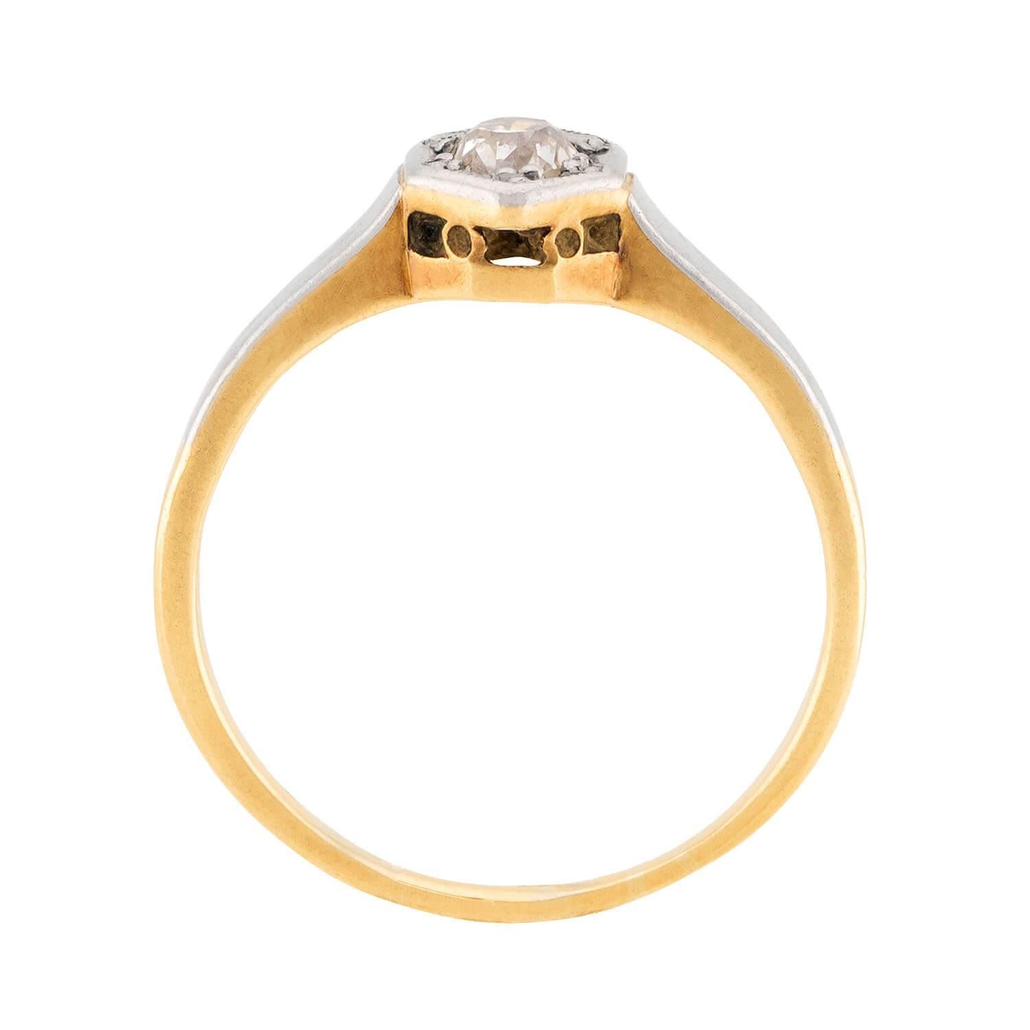 Edwardian 18k & Platinum Diamond Engagement Ring .20ct In Good Condition For Sale In Narberth, PA
