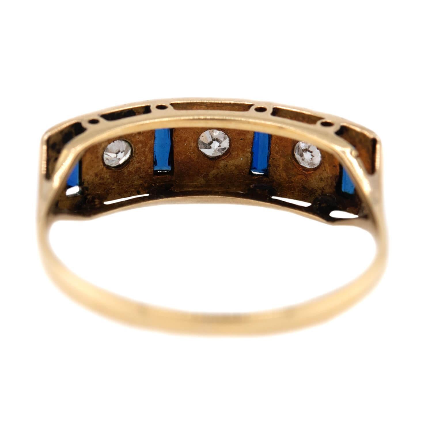 Anello edoardiano in platino 18k con diamante e zaffiro In condizioni buone in vendita a Narberth, PA