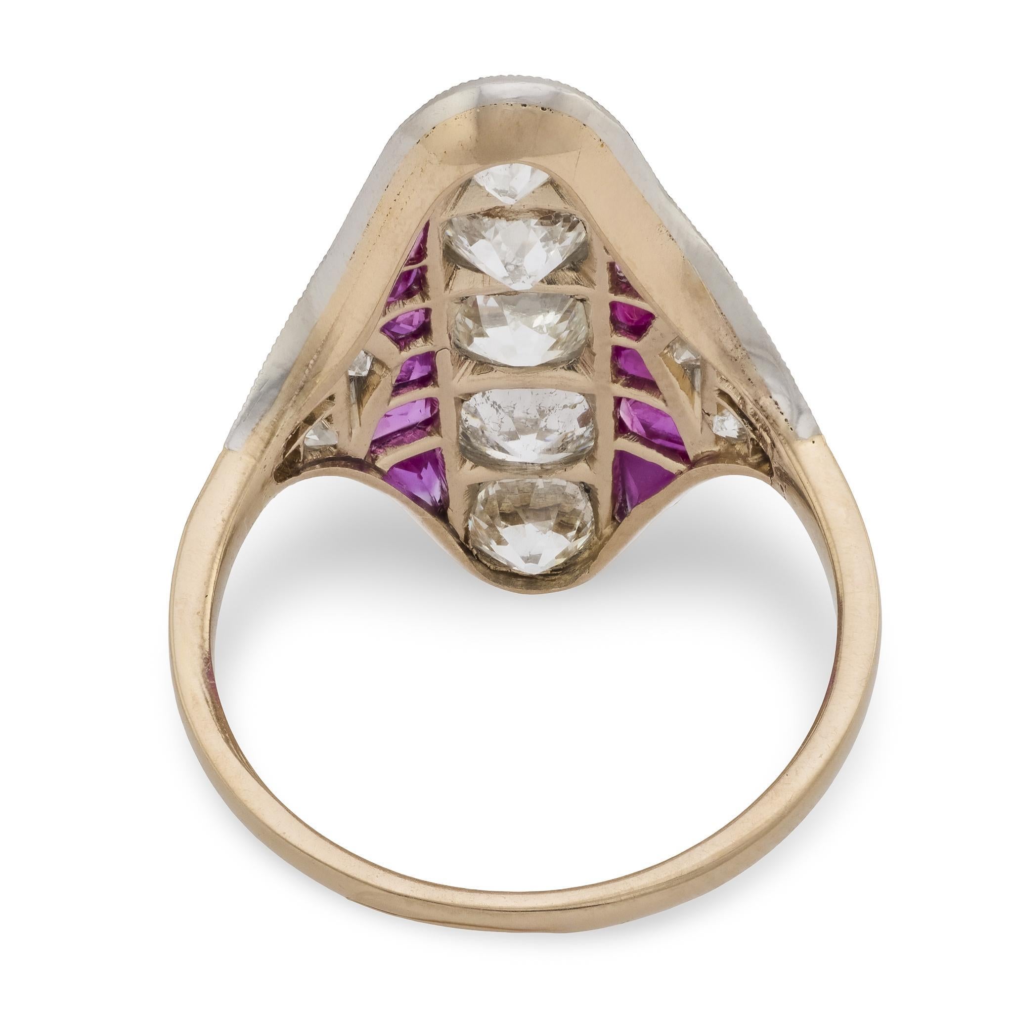 Femenino o masculino Anillo Eduardiano Navette de Rubíes y Diamantes en Platino de 18k en venta