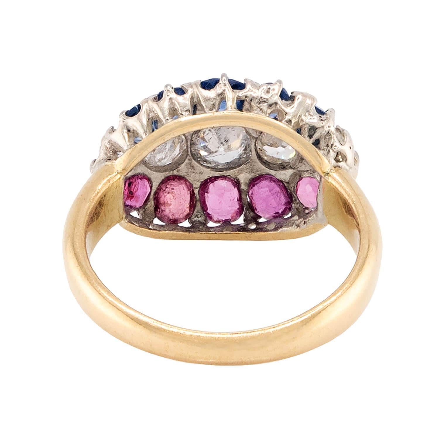 Taille vieille mine Bague édouardienne en saphir et diamant 18k en vente