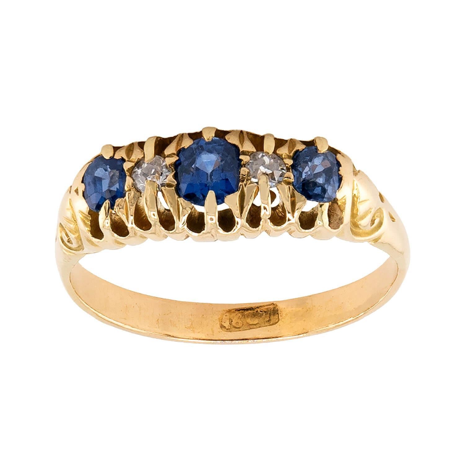 Bague édouardienne en saphir et diamant 18k Bon état - En vente à Narberth, PA