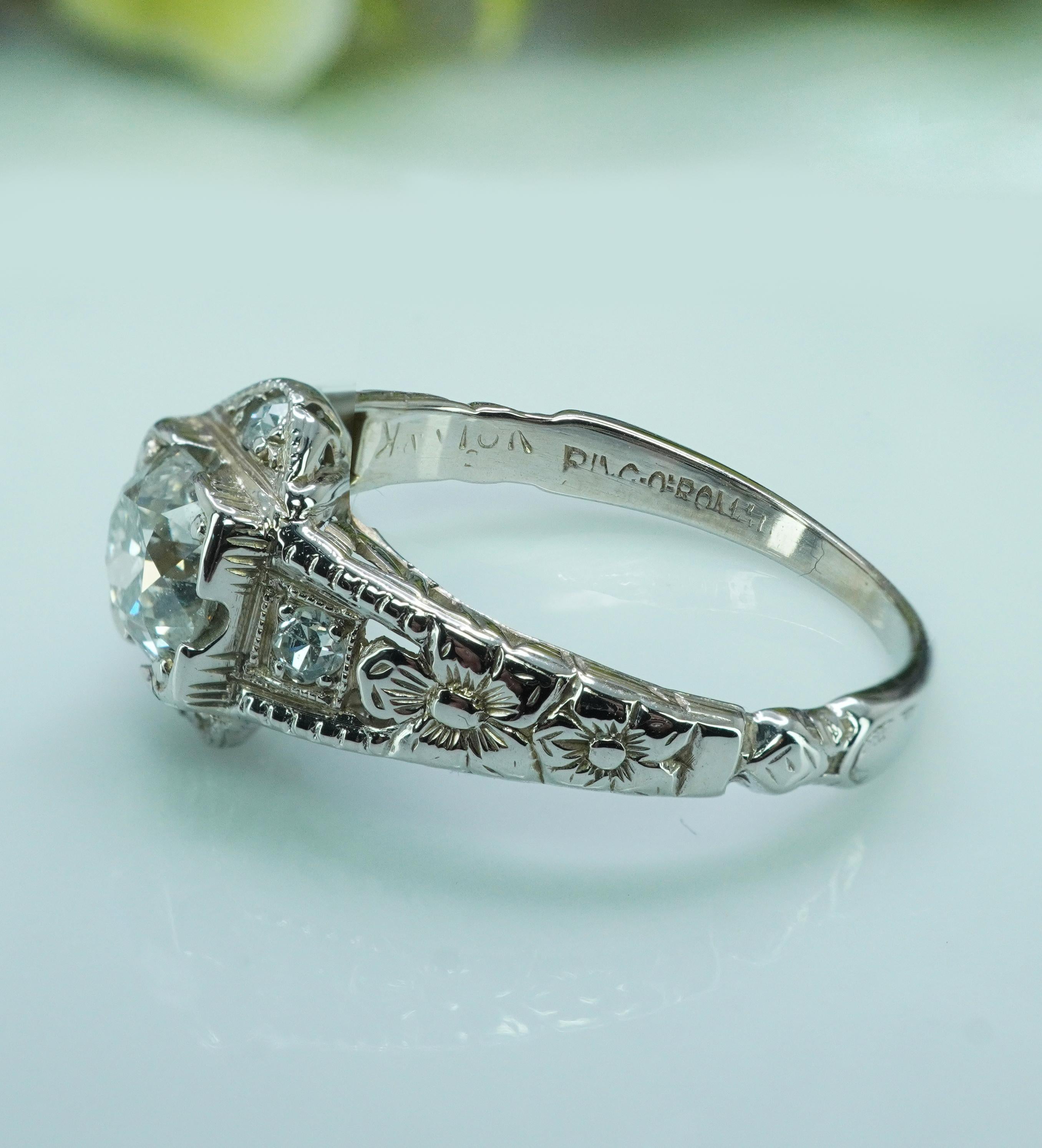 Anello edoardiano in oro bianco 18 carati con diamante antico di proprietà da 0,67 ct. In condizioni buone in vendita a Brambleton, US