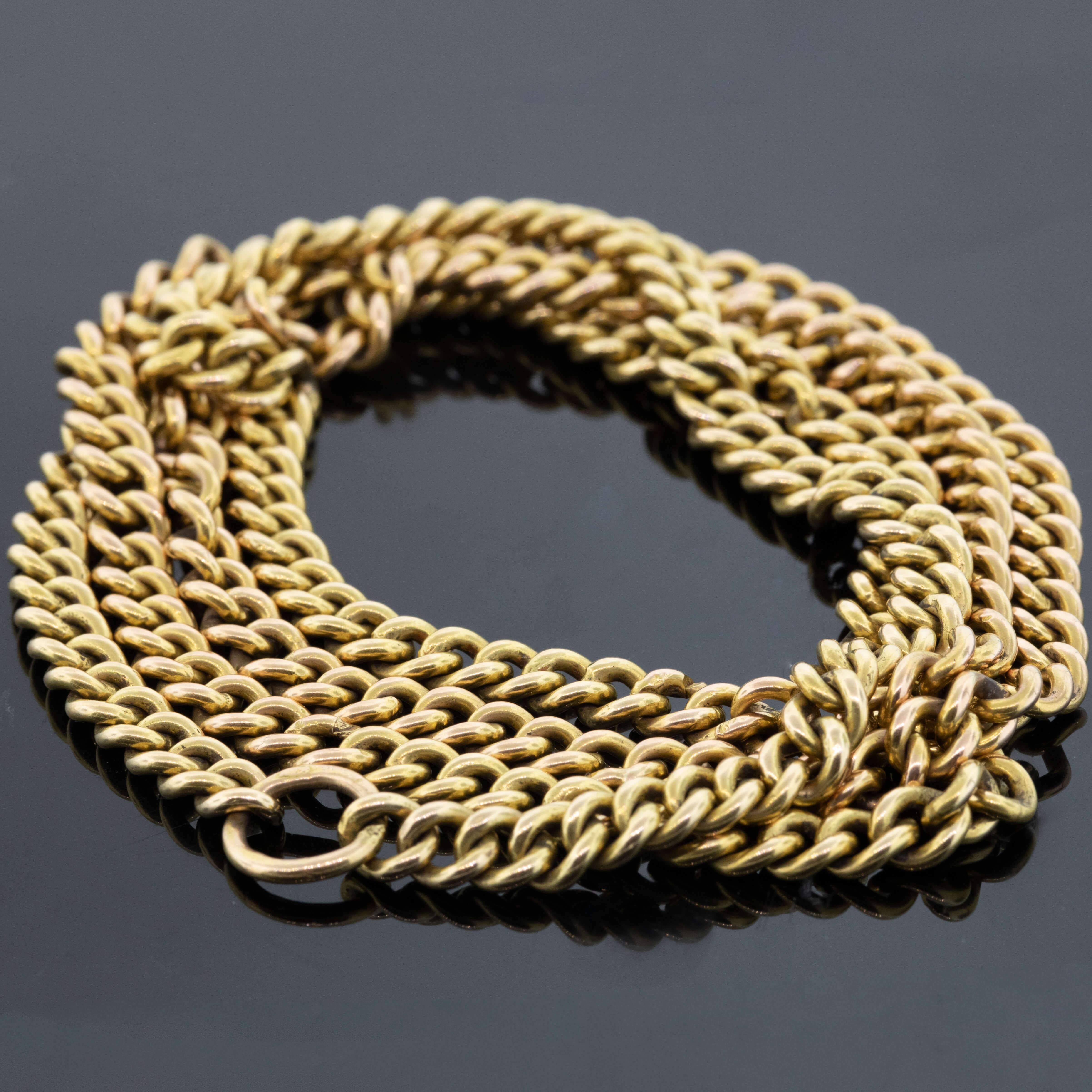 Women's or Men's Edwardian 18k Yellow Gold Heavy Curb Chain Circa 1900 For Sale