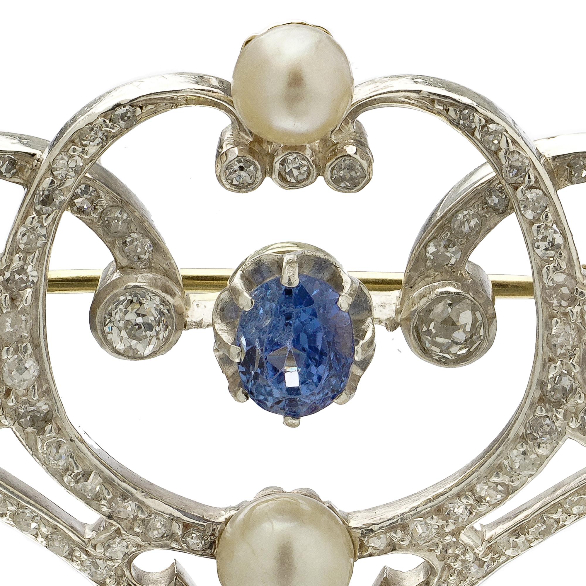 Broche édouardienne en or 18kt et platine avec saphirs, diamants et perles Pour femmes en vente