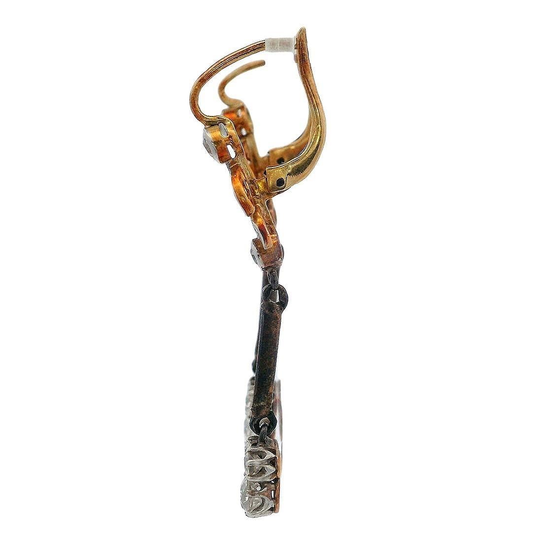 Edwardian 18kt Gold and Platinum hanging Earrings with 1.06 Cts in Diamonds im Angebot 2