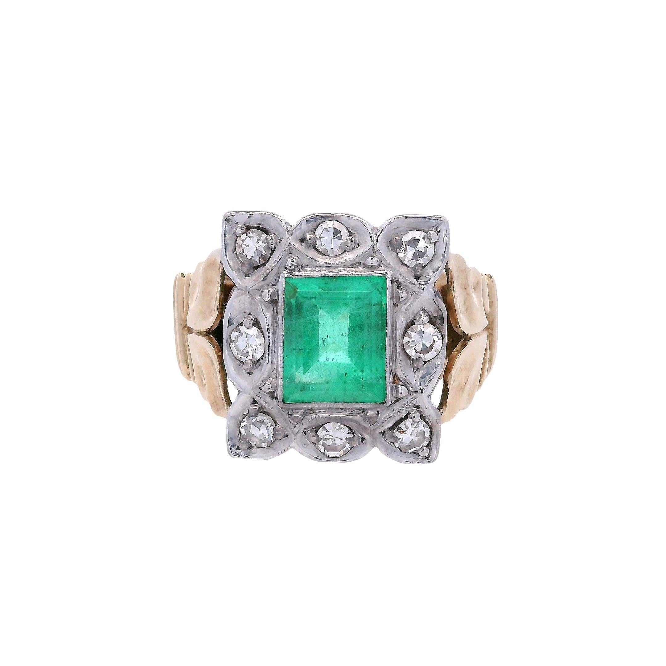 Edwardian 18kt Gold and Platinum Ring with Emerald and Diamonds