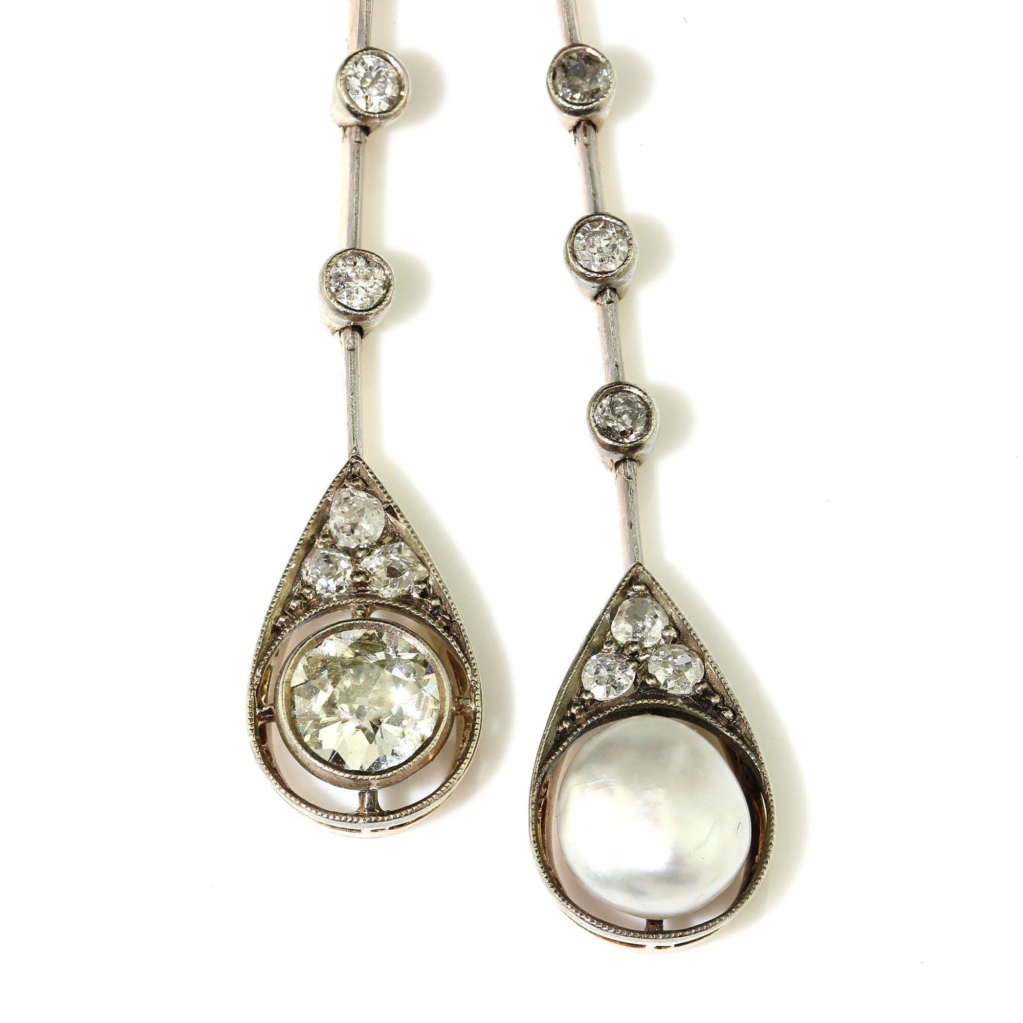 Halskette aus edwardianischem 18-karätigem Gold mit atemberaubendem Diamant- und Perlenanhänger.  im Angebot 3