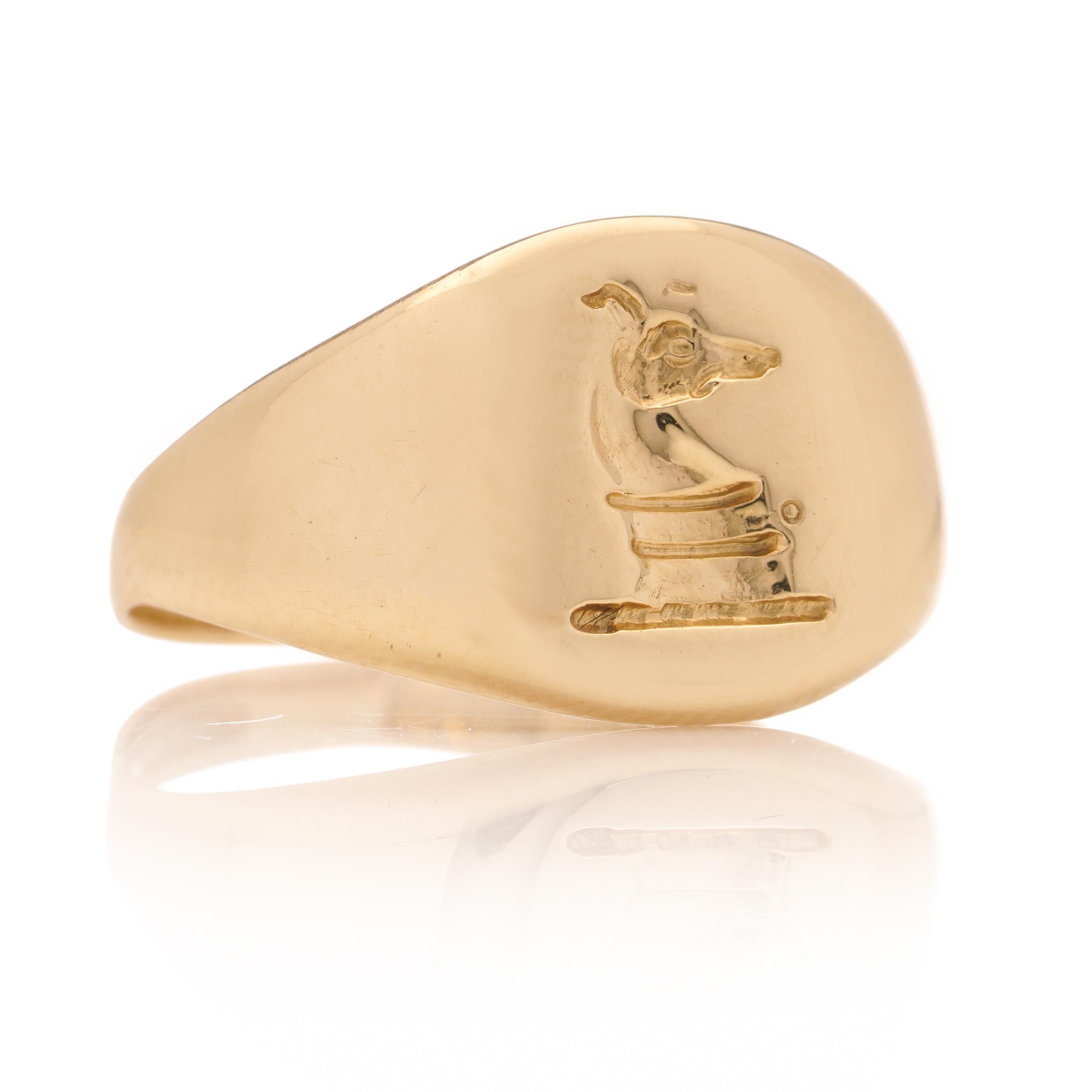 Edwardian 18kt. yellow gold pinky signet ring featuring a dog 1