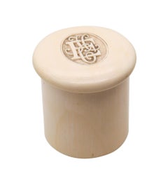 EDWARDIAN 1900 British Round Tall Box Carved In Ivory