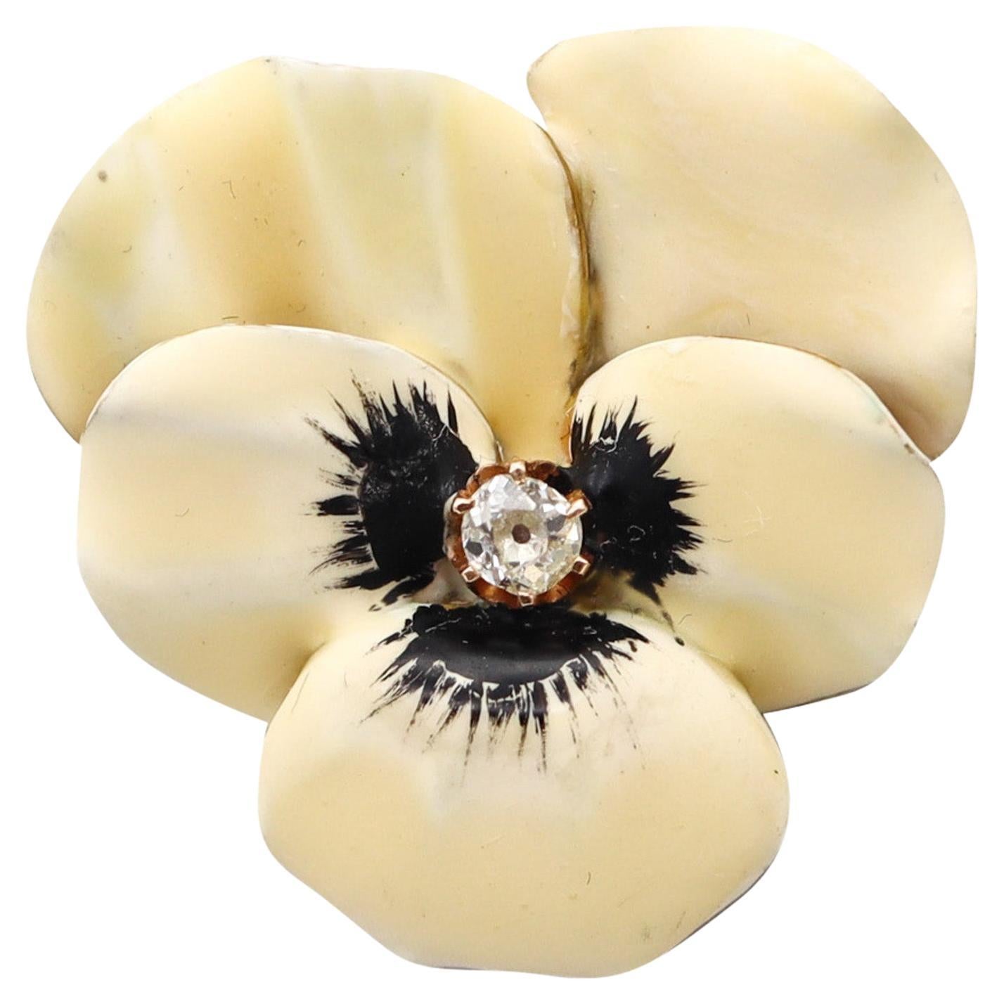 Broche édouardienne de 1900 en forme de fleur de pensée blanche émaillée en or 14 carats avec diamants