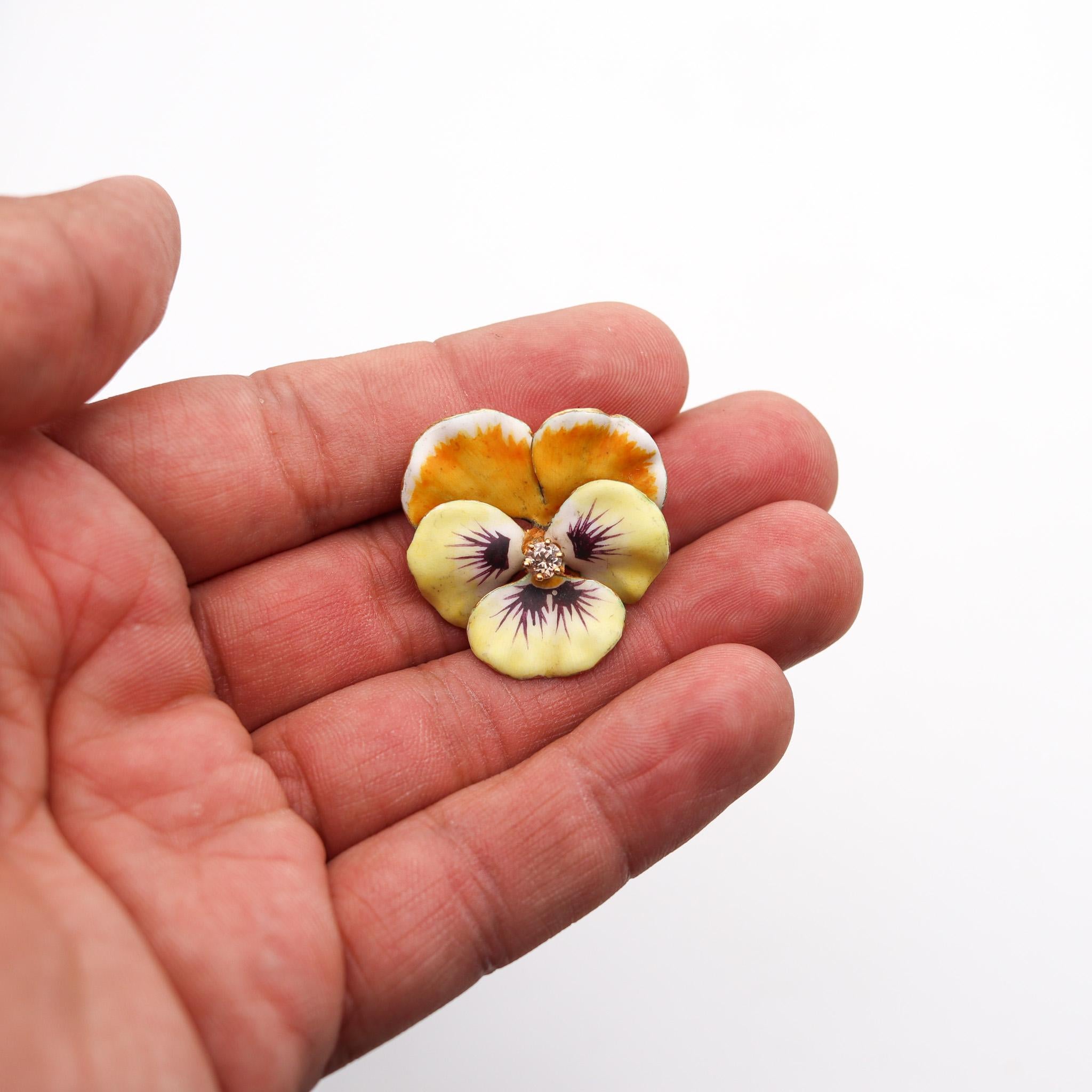 Edwardian 1900 Enameled Yellow Pansy Flower Brooch In 14Kt Gold With Diamond In Excellent Condition For Sale In Miami, FL