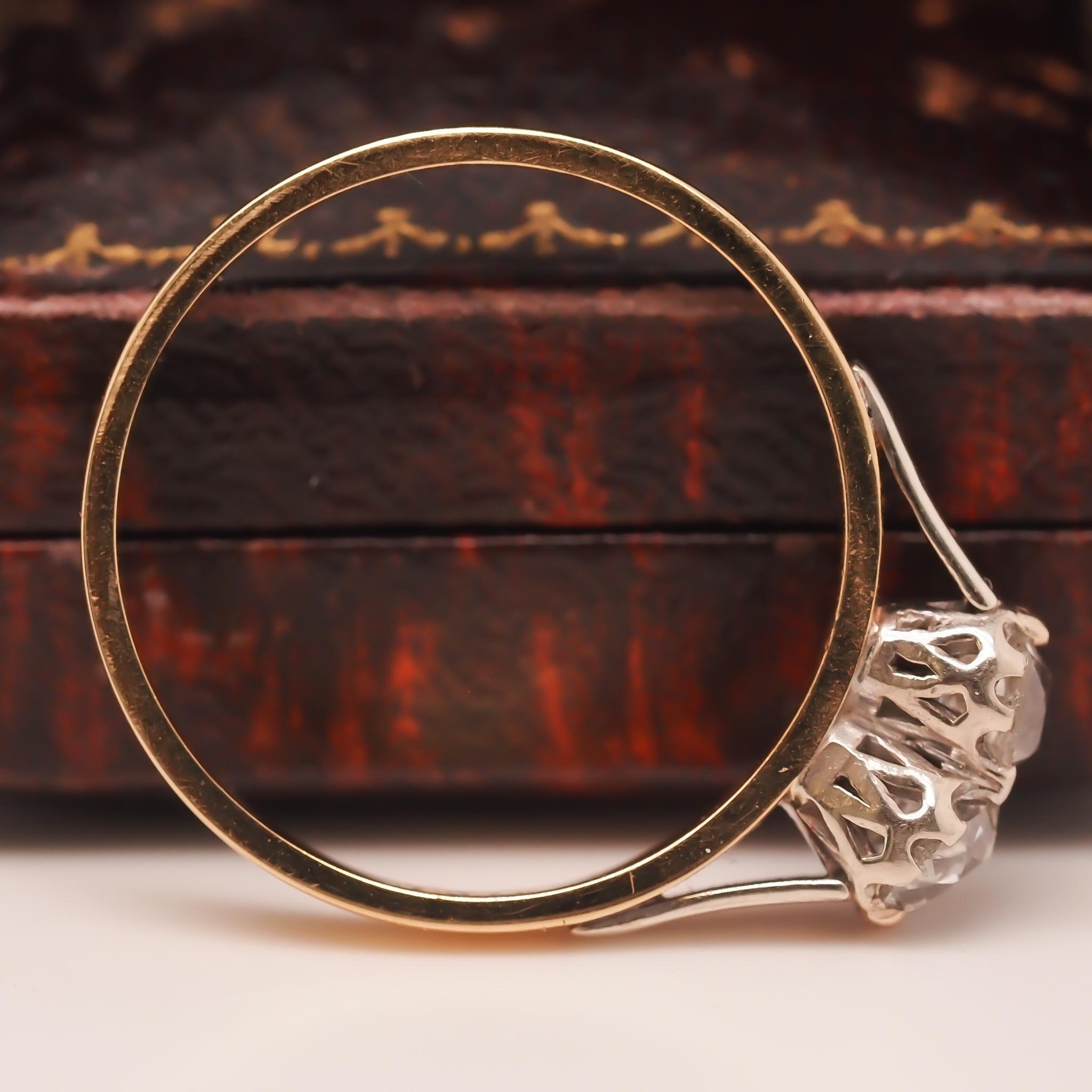Old Mine Cut Edwardian 1900s 14K Yellow Gold Two Stone Old Mine Diamond Ring For Sale