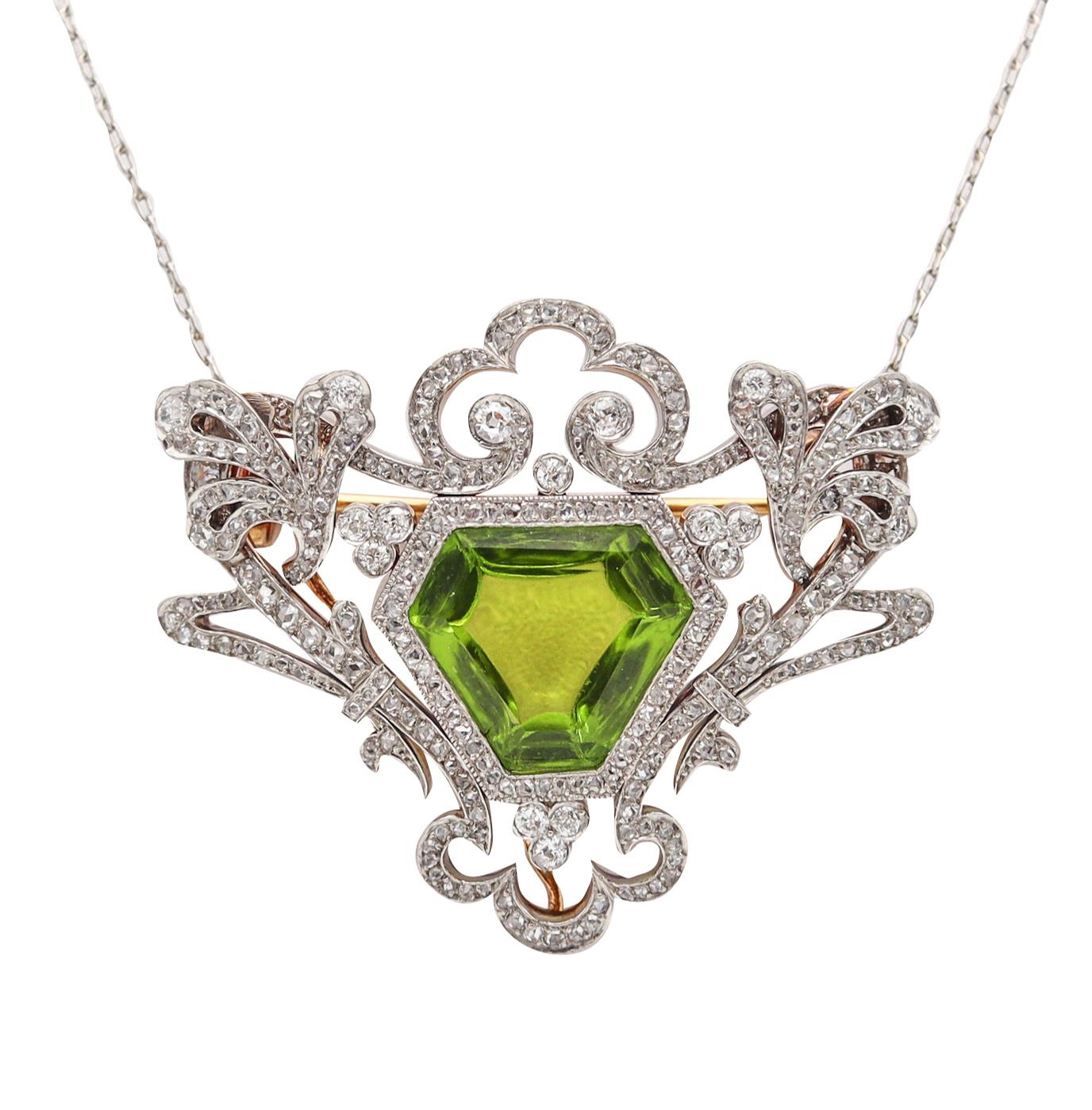 Edwardian 1905 Art Nouveau Necklace Platinum 18Kt Gold 15.12 Ctw Peridot Diamond For Sale
