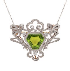 Antique Edwardian 1905 Art Nouveau Necklace Platinum 18Kt Gold 15.12 Ctw Peridot Diamond