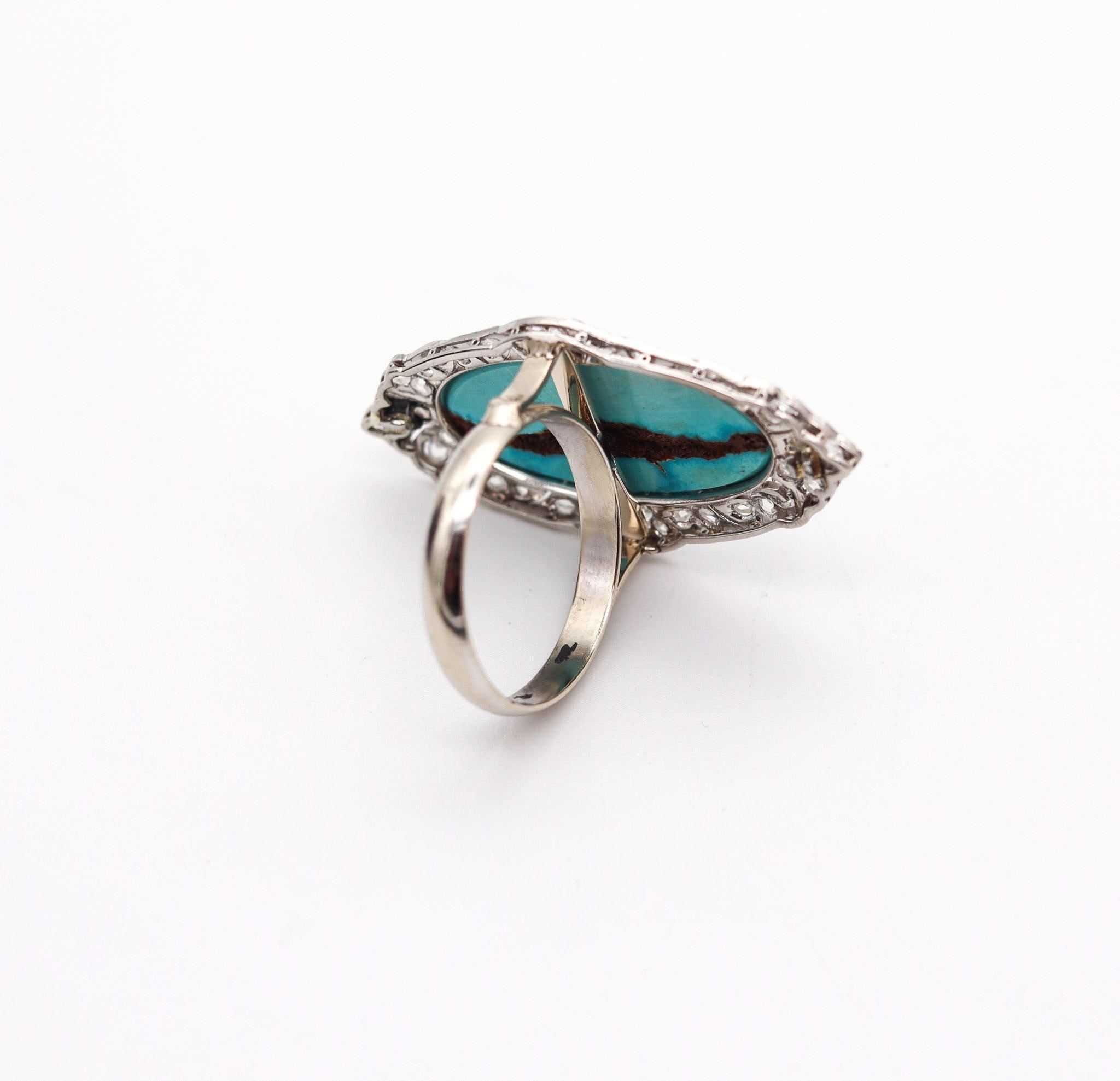 EDWARDIAN 1905 Cocktail Ring In Platinum With 14.16 Ctw Turquoise & Diamonds In Excellent Condition For Sale In Miami, FL