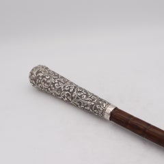 Lente d'ingrandimento da scrivania con impugnatura edoardiana del 1905 in argento sterling e legno di bambù