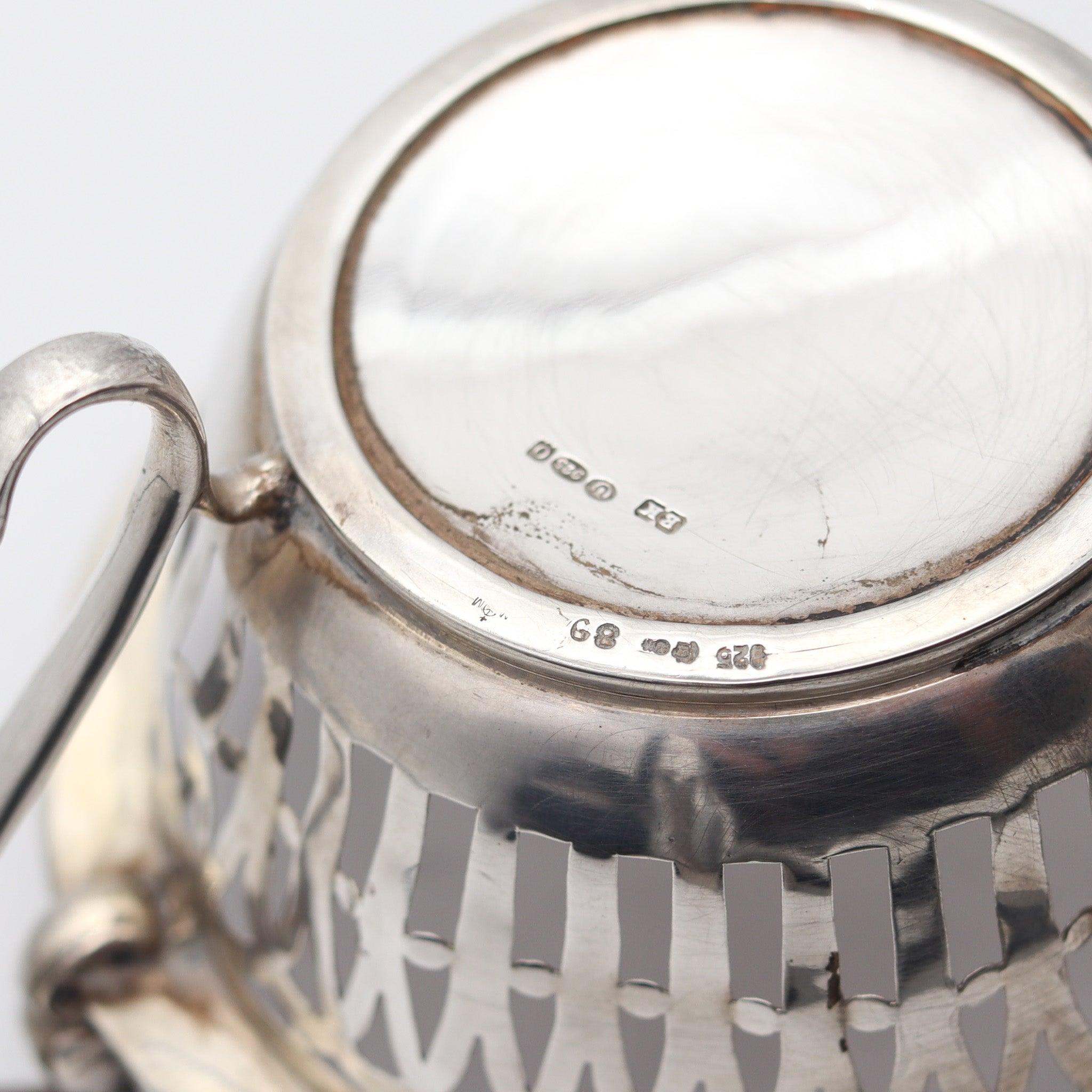 Inglese EDWARDIAN 1909 Vaso a cesto tripode smaltato Guilloche in argento 925 in vendita