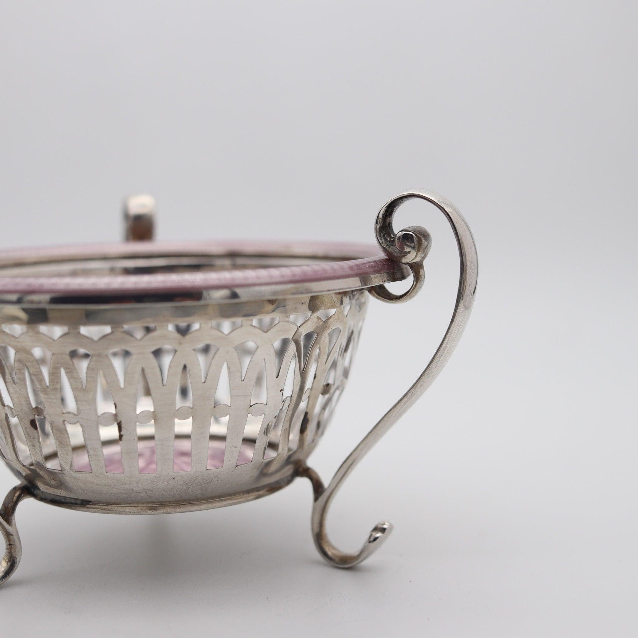 Inizio XX secolo EDWARDIAN 1909 Vaso a cesto tripode smaltato Guilloche in argento 925 in vendita