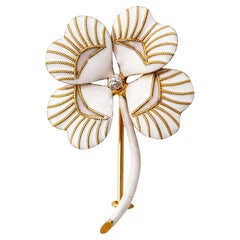 Antique EDWARDIAN 1910 Enameled Four-Leaves Clover Brooch In 14Kt Gold & Diamond