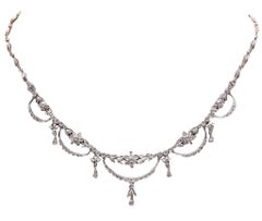 Edwardian 1910 Garlands Necklace In 18Kt White Gold With 3.72 Ctw In Diamonds