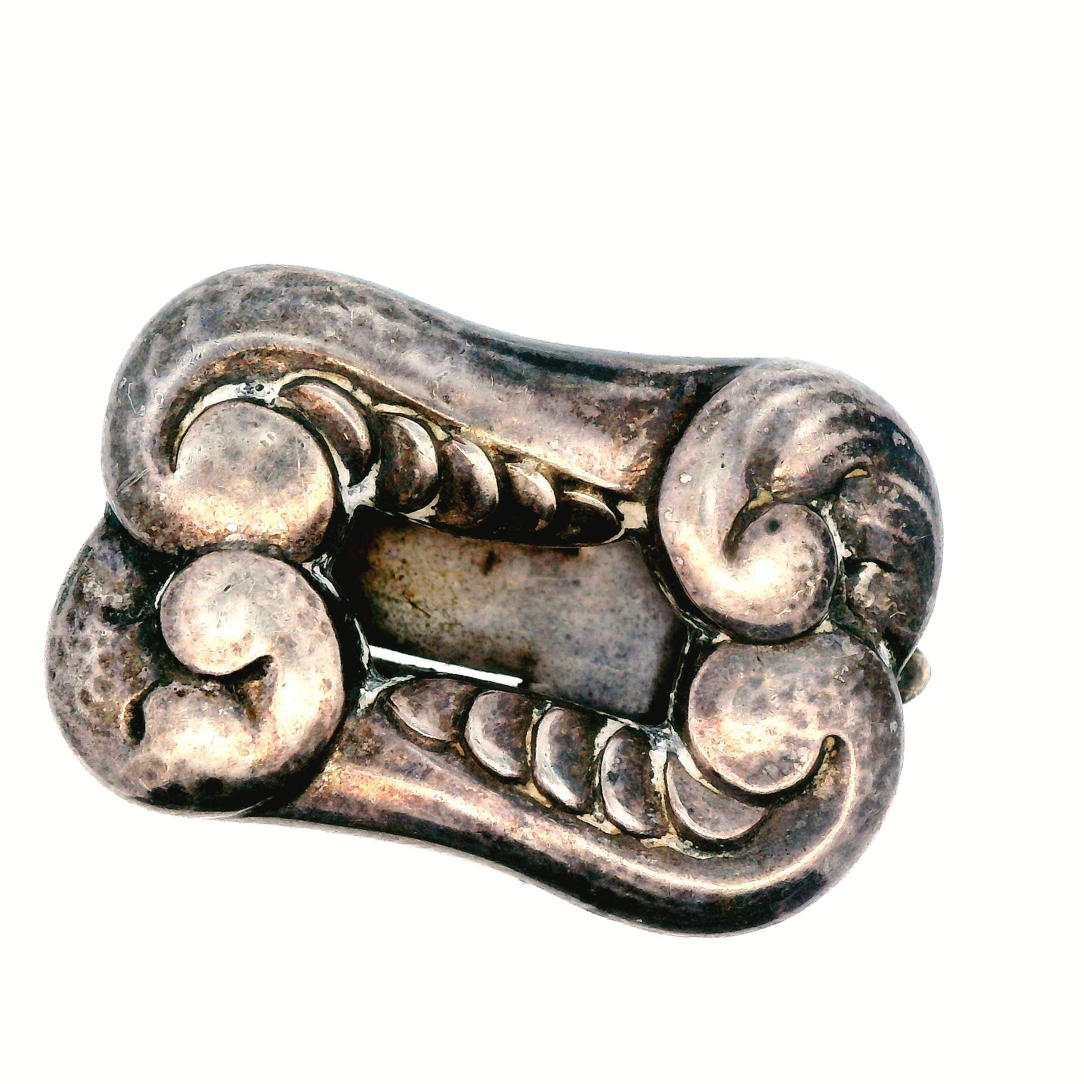 Women's Edwardian 1910 Georg Jensen Sterling Silver Clips Model #36 For Sale
